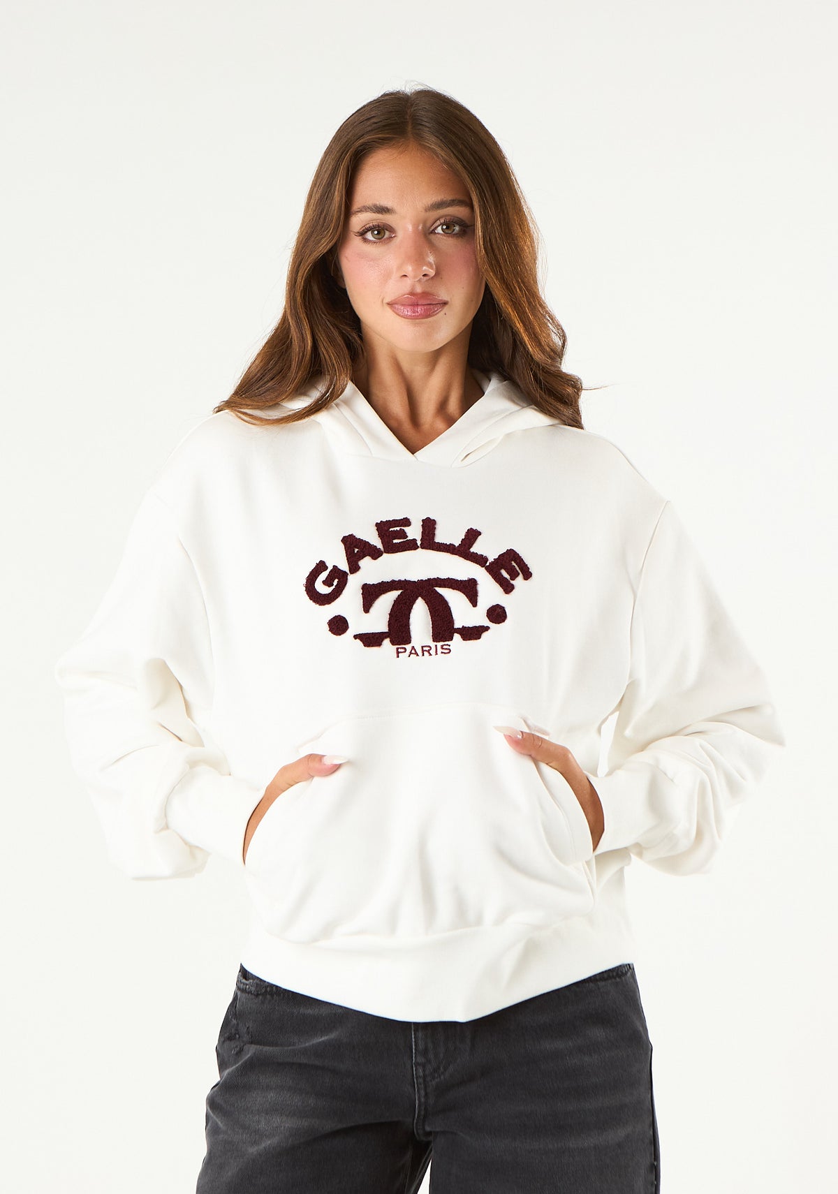 Felpa con logo ricamato