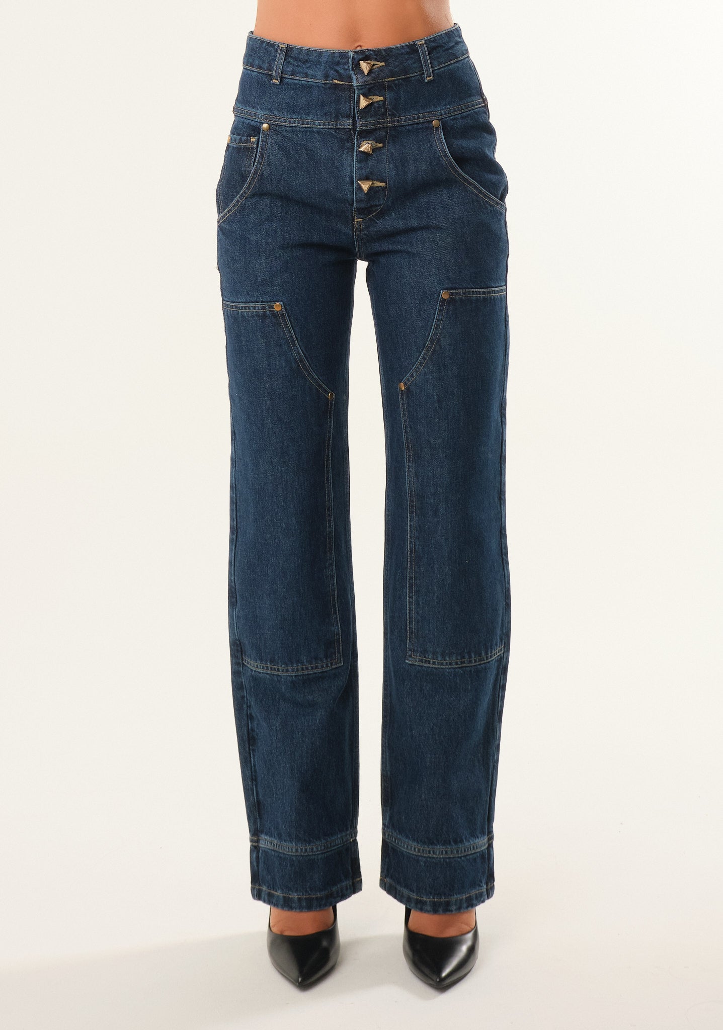 Jeans a vita alta e gamba dritta