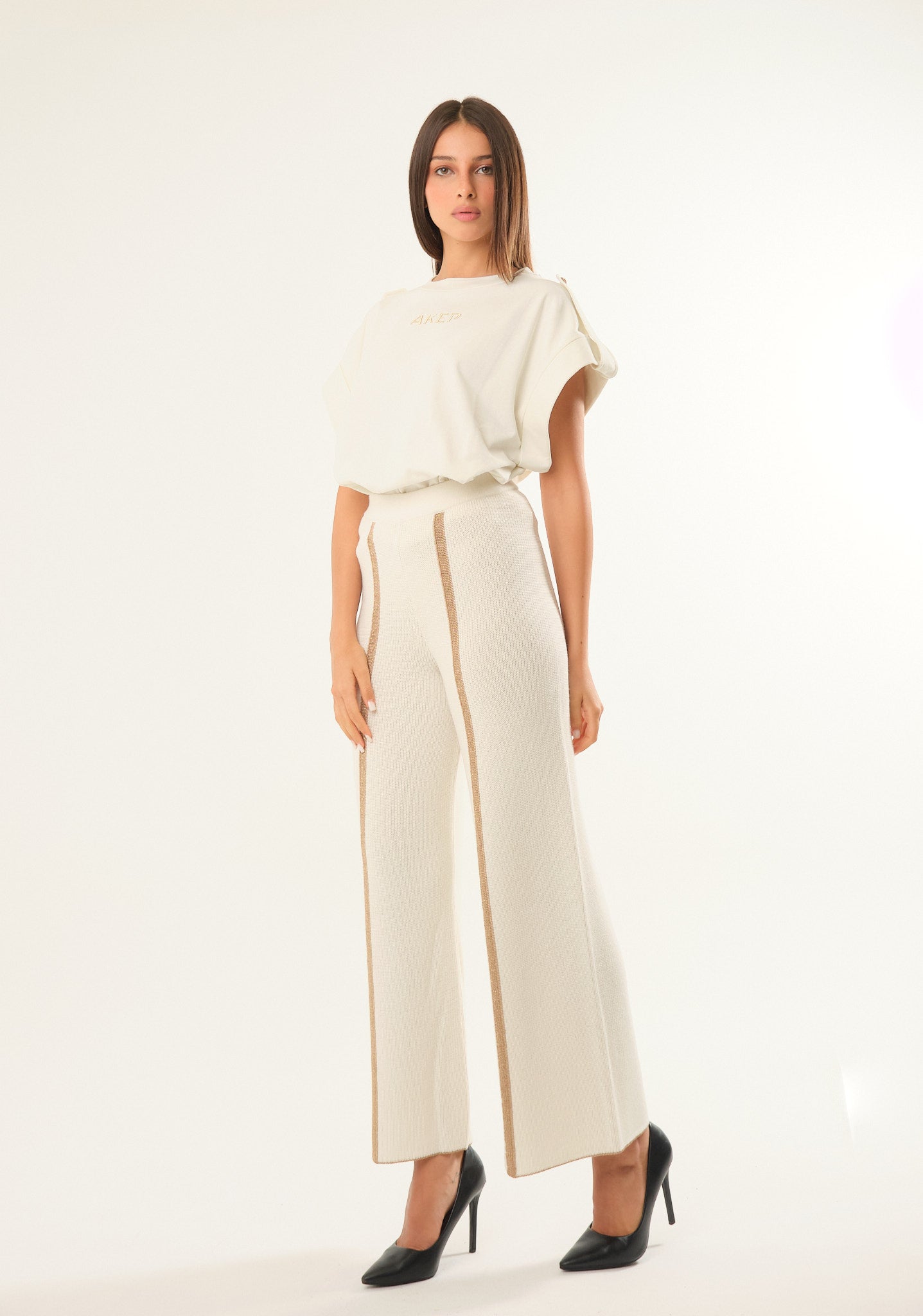 Pantalone con bande laterali
