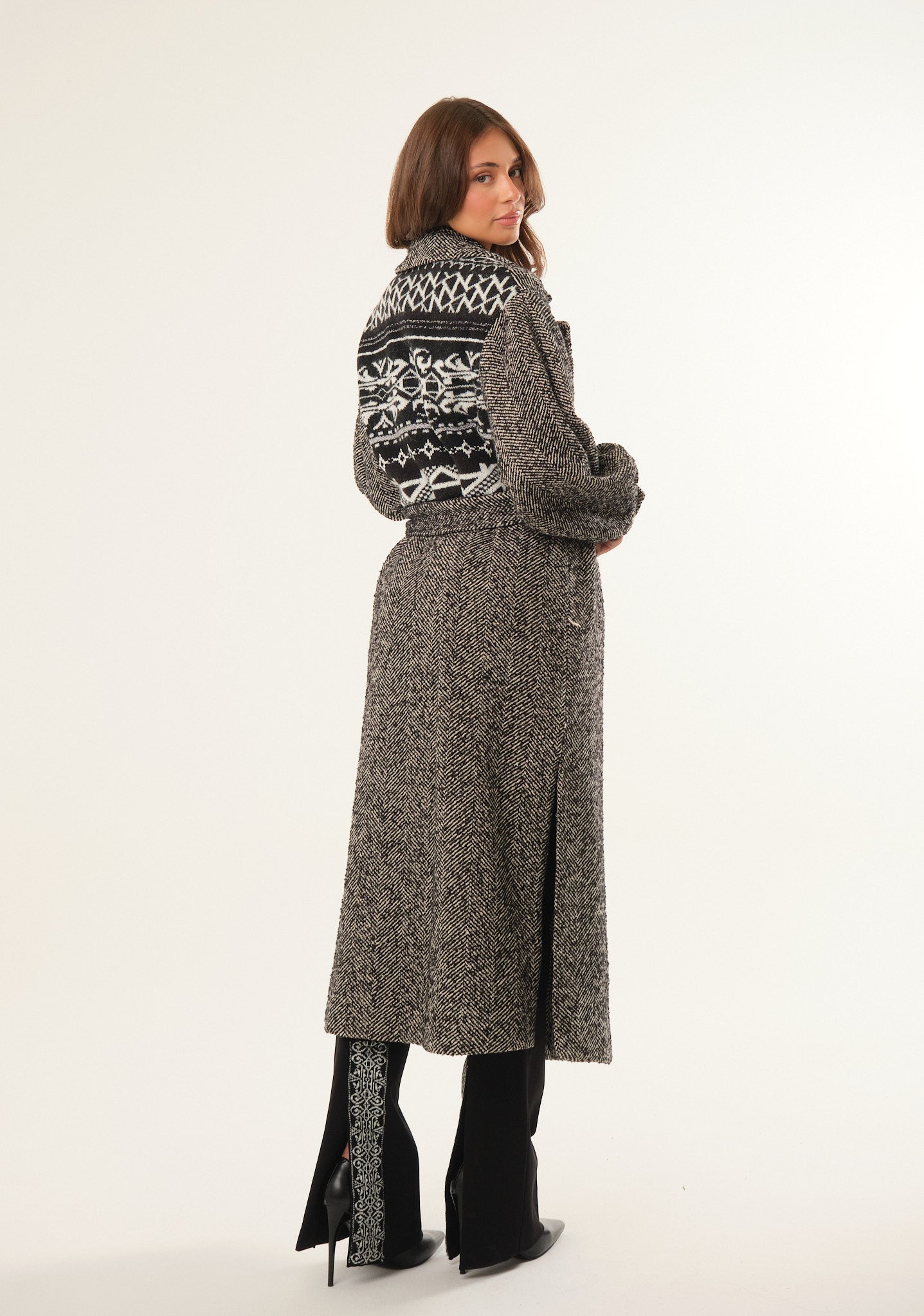 Cappotto lungo con motivo fishbone