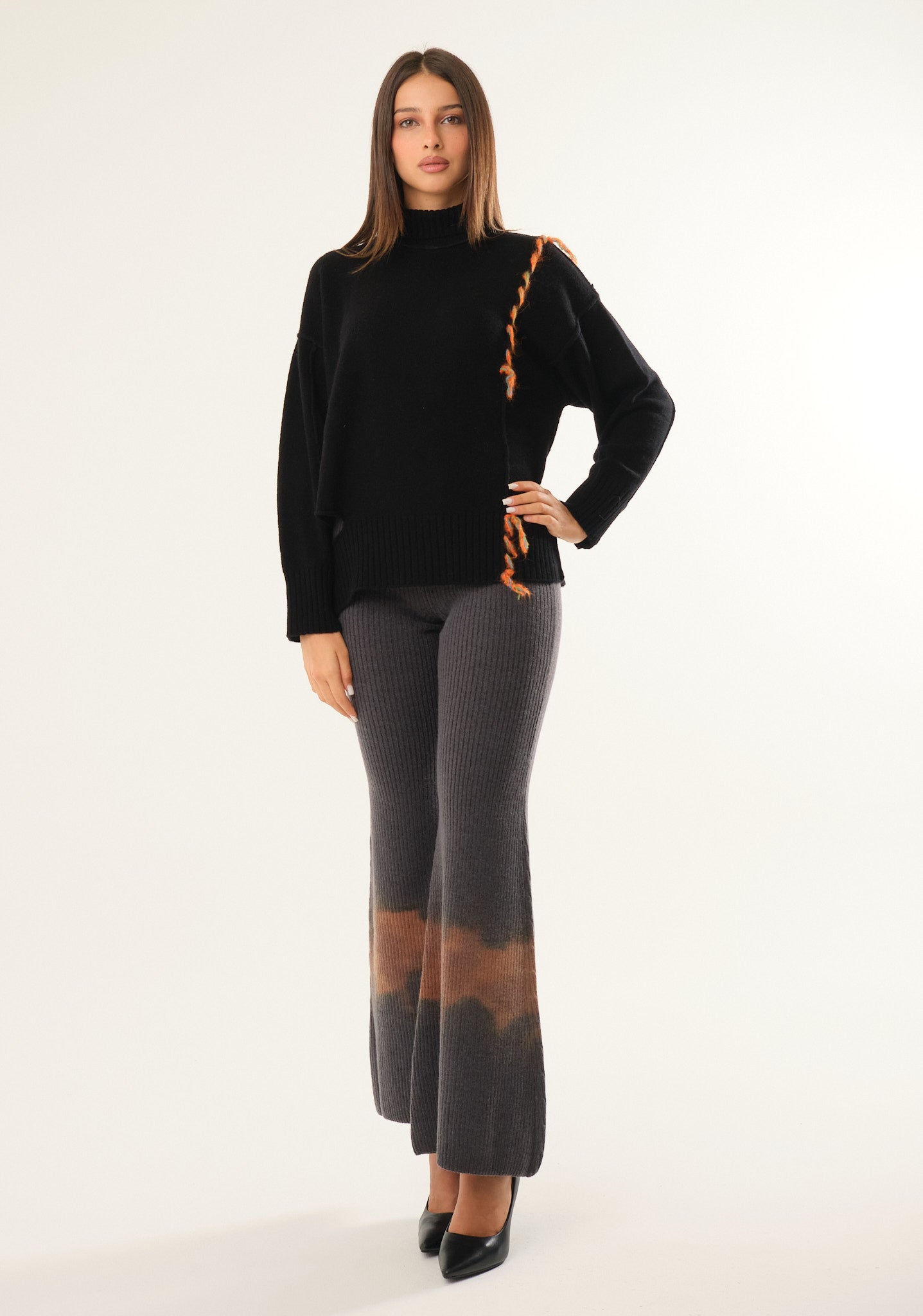 Maglione in lana con dettagli cut out