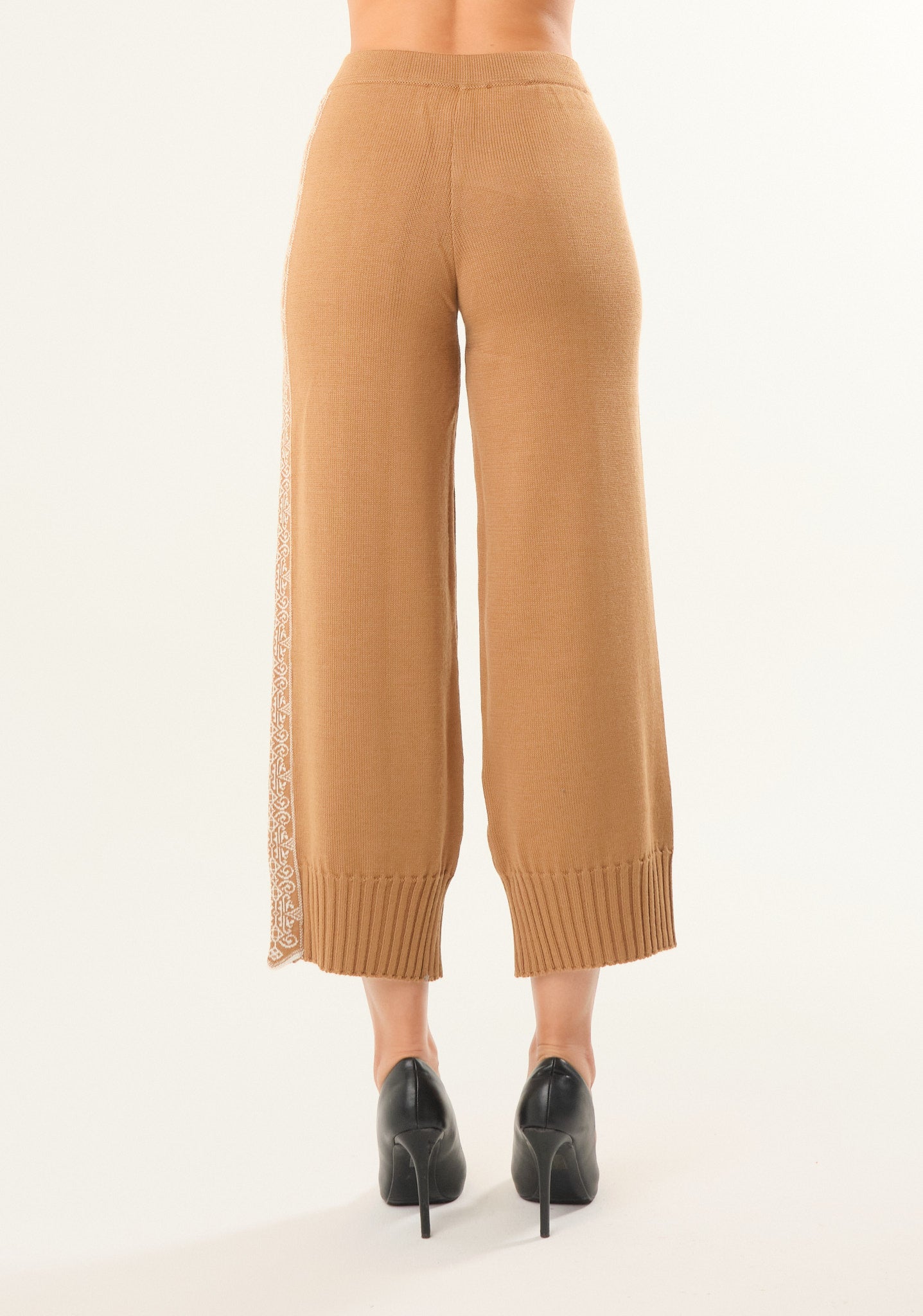 Pantalone con banda jacquard