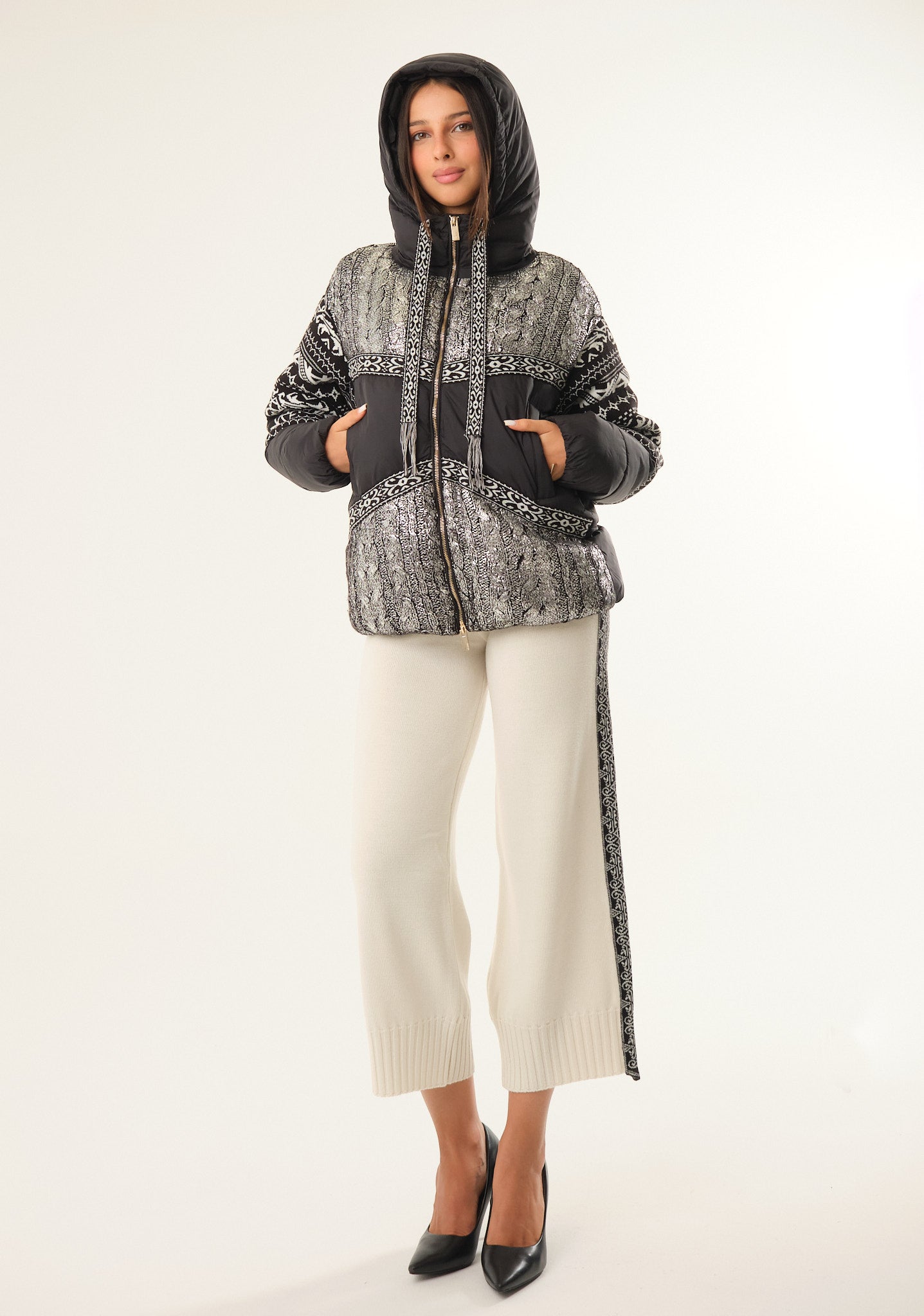 Pantalone con banda jacquard