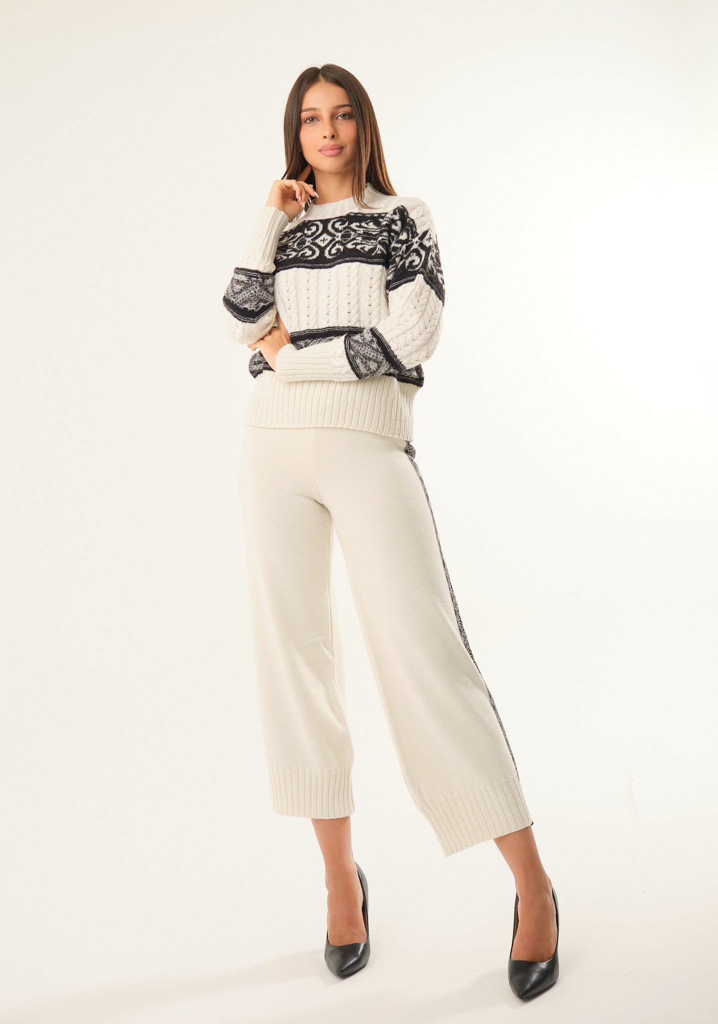 Pantalone con banda jacquard