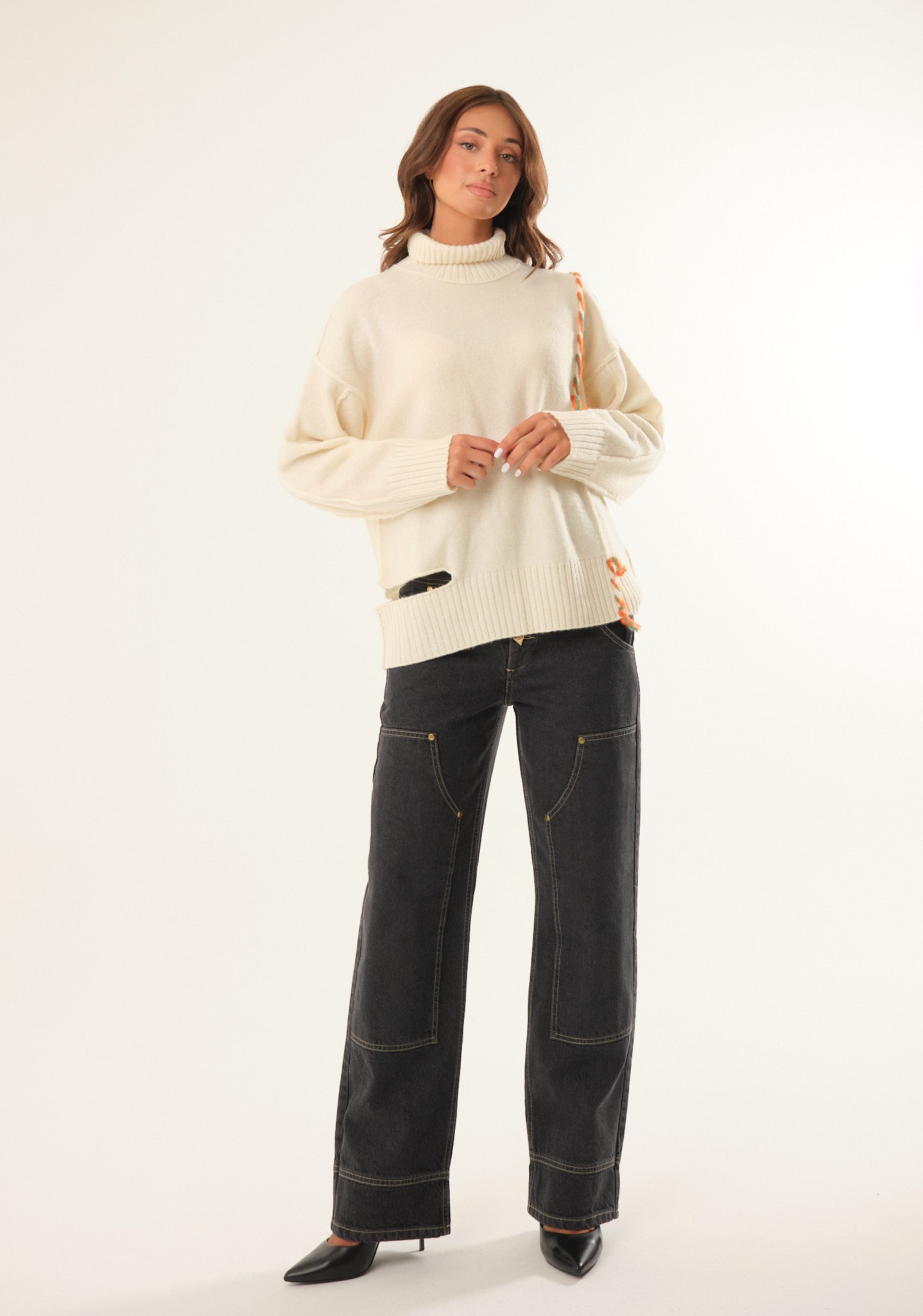 Maglione in lana con dettagli cut out