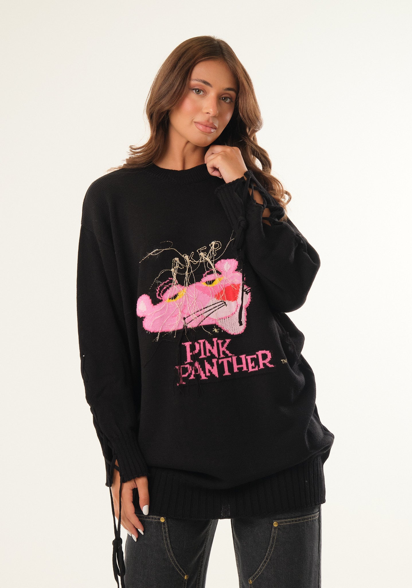 Maglione lungo con ricamo Pantera Rosa