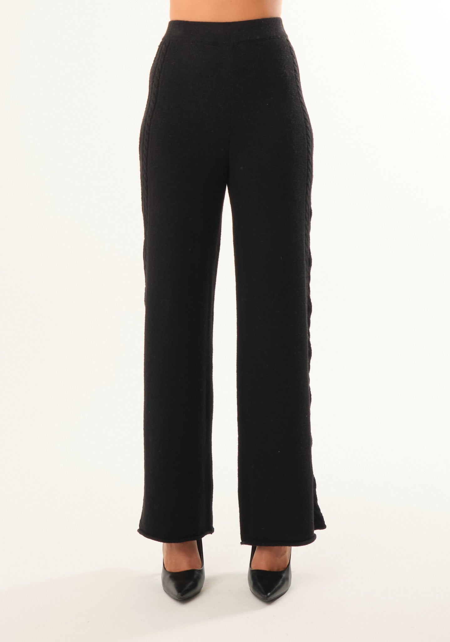 Pantalone palazzo con dettaglio laterale
