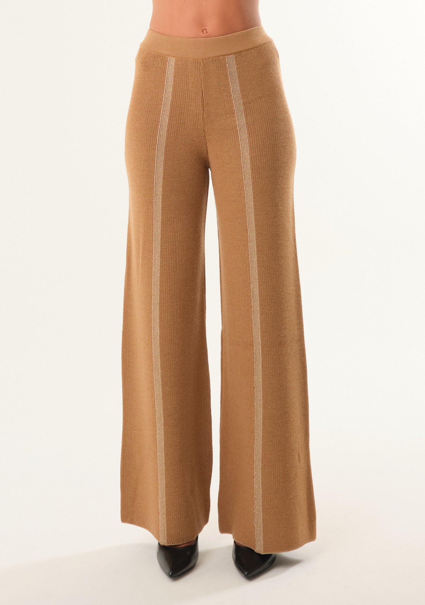 Pantalone con bande laterali