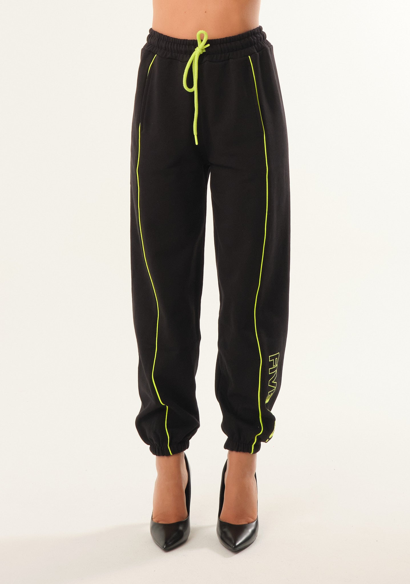 Pantalone tuta con dettagli