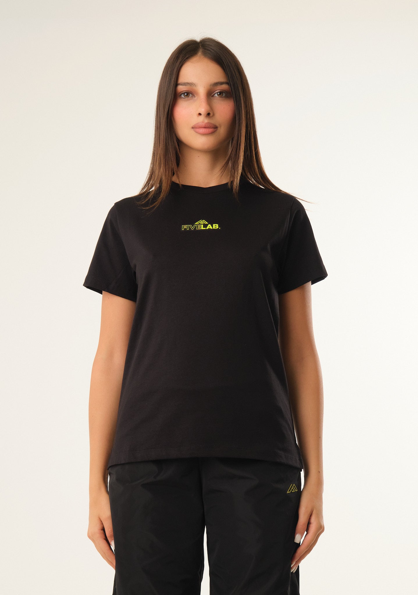 T-shirt con stampa frontale