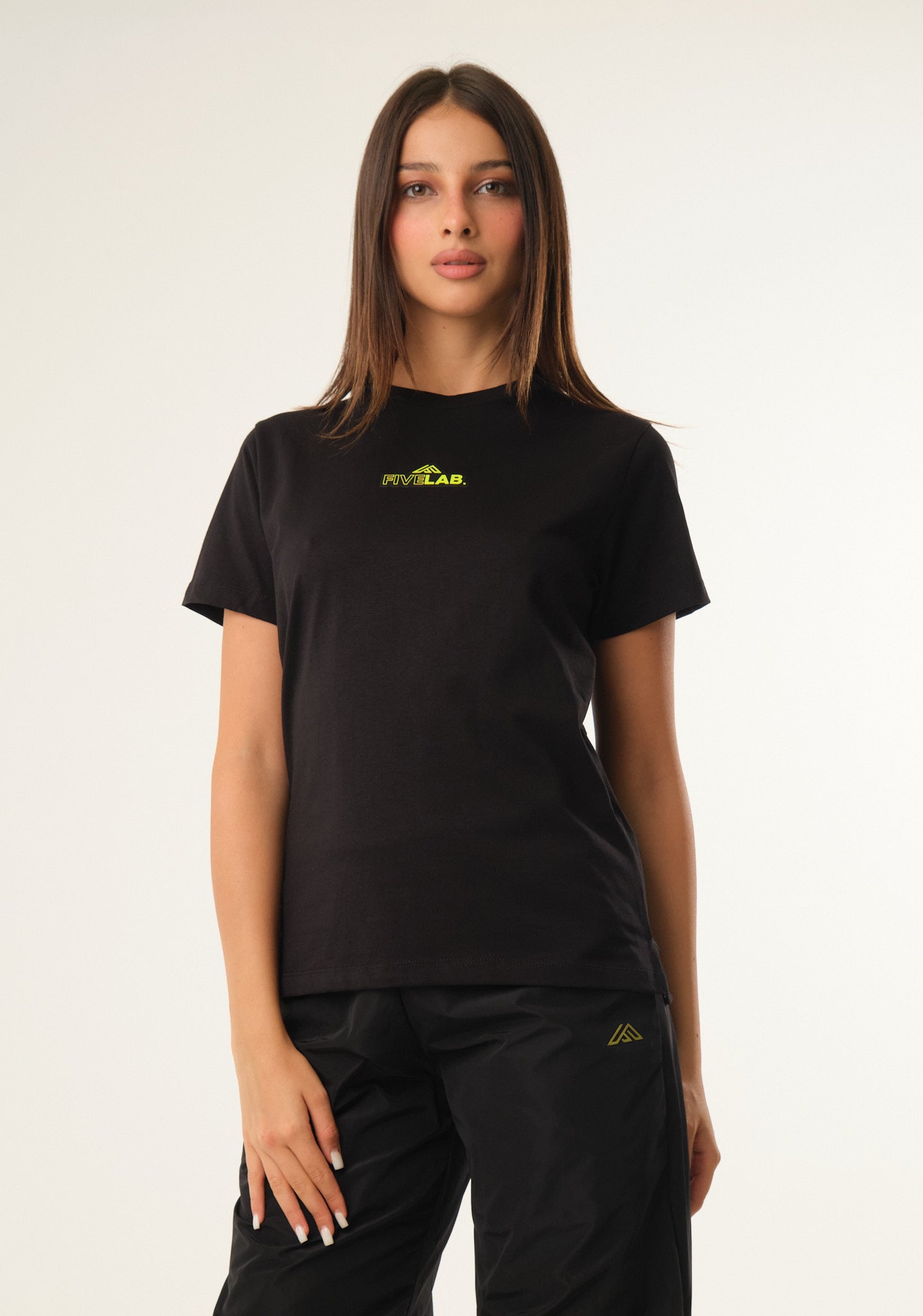 T-shirt con stampa frontale