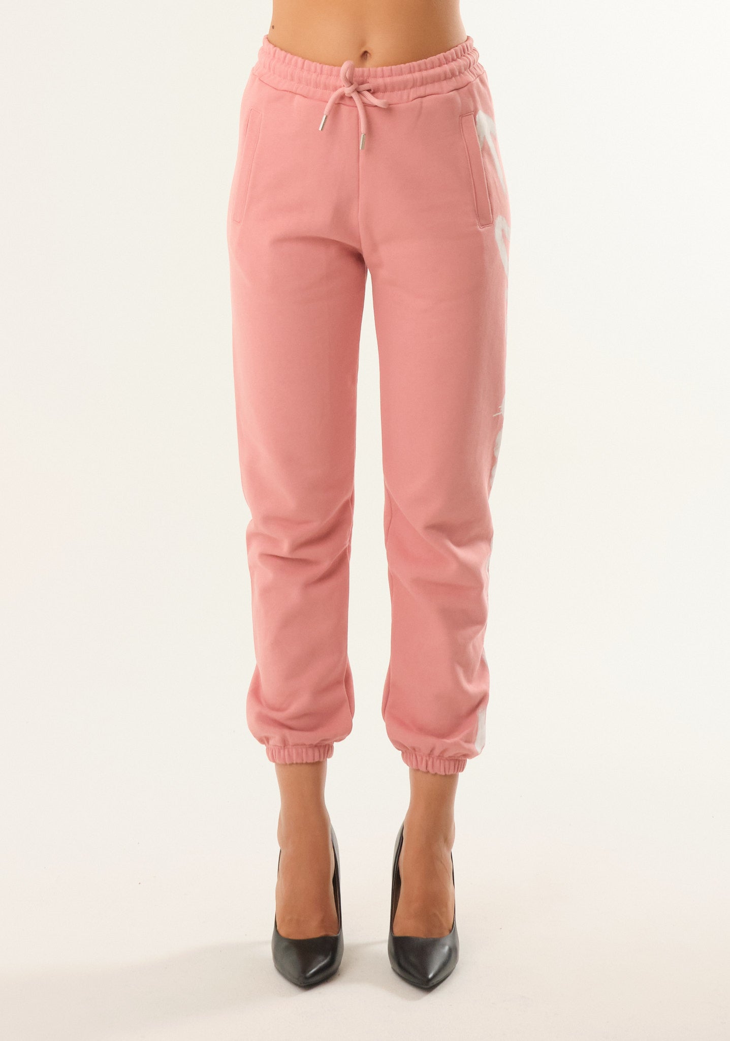 Pantalone con stampa spray laterale