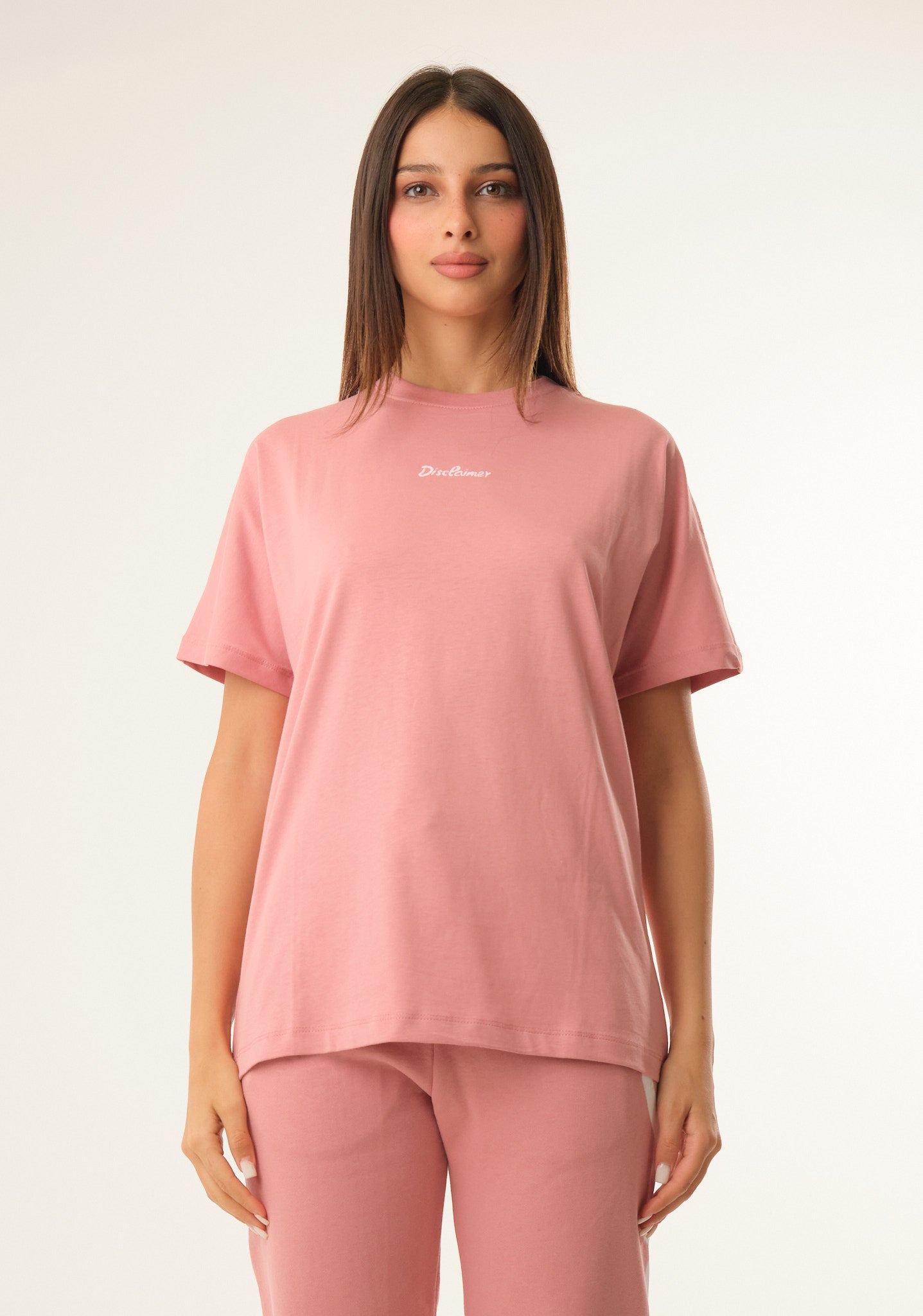 T-shirt con stampa posteriore spray