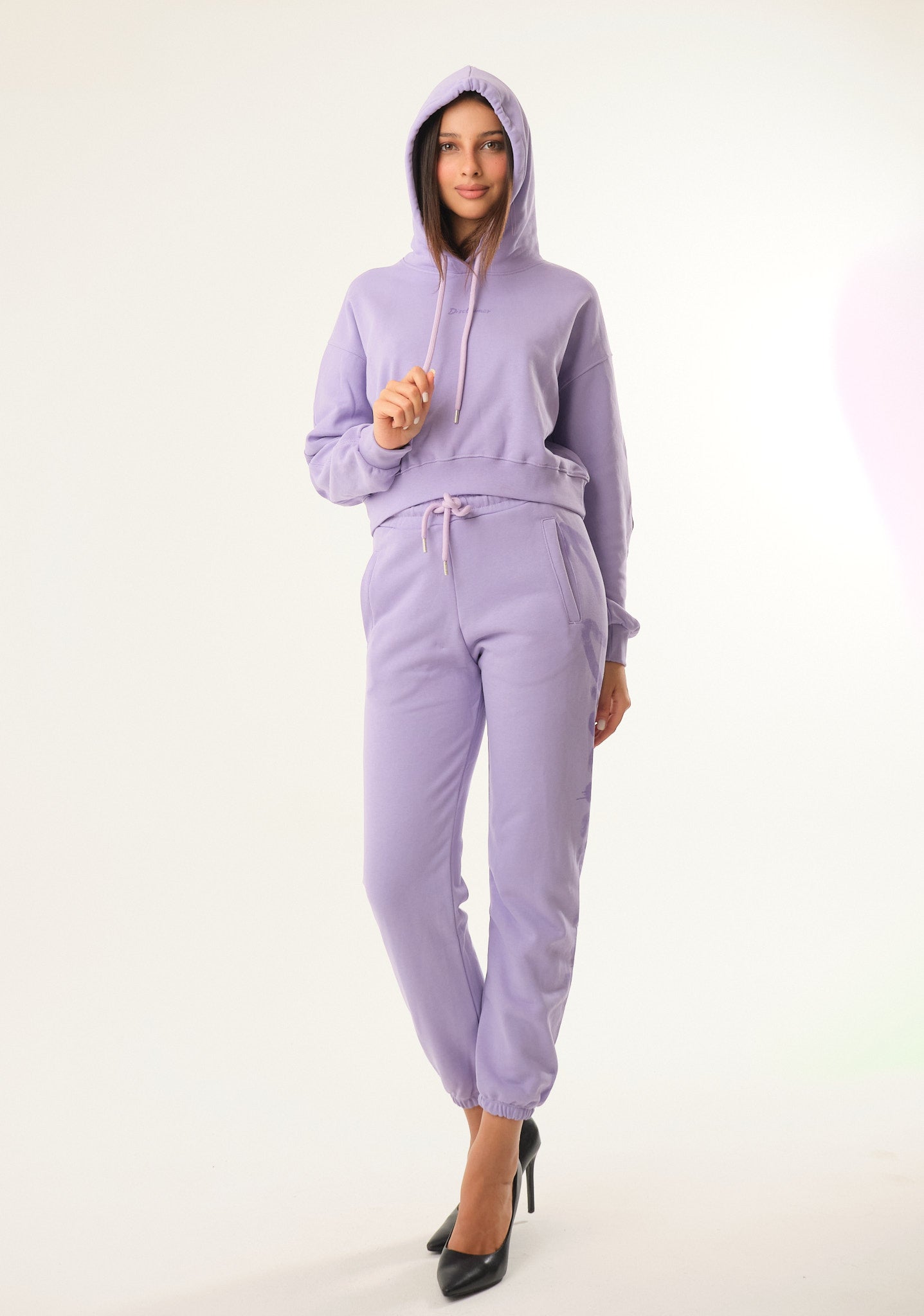 Pantalone con stampa spray laterale