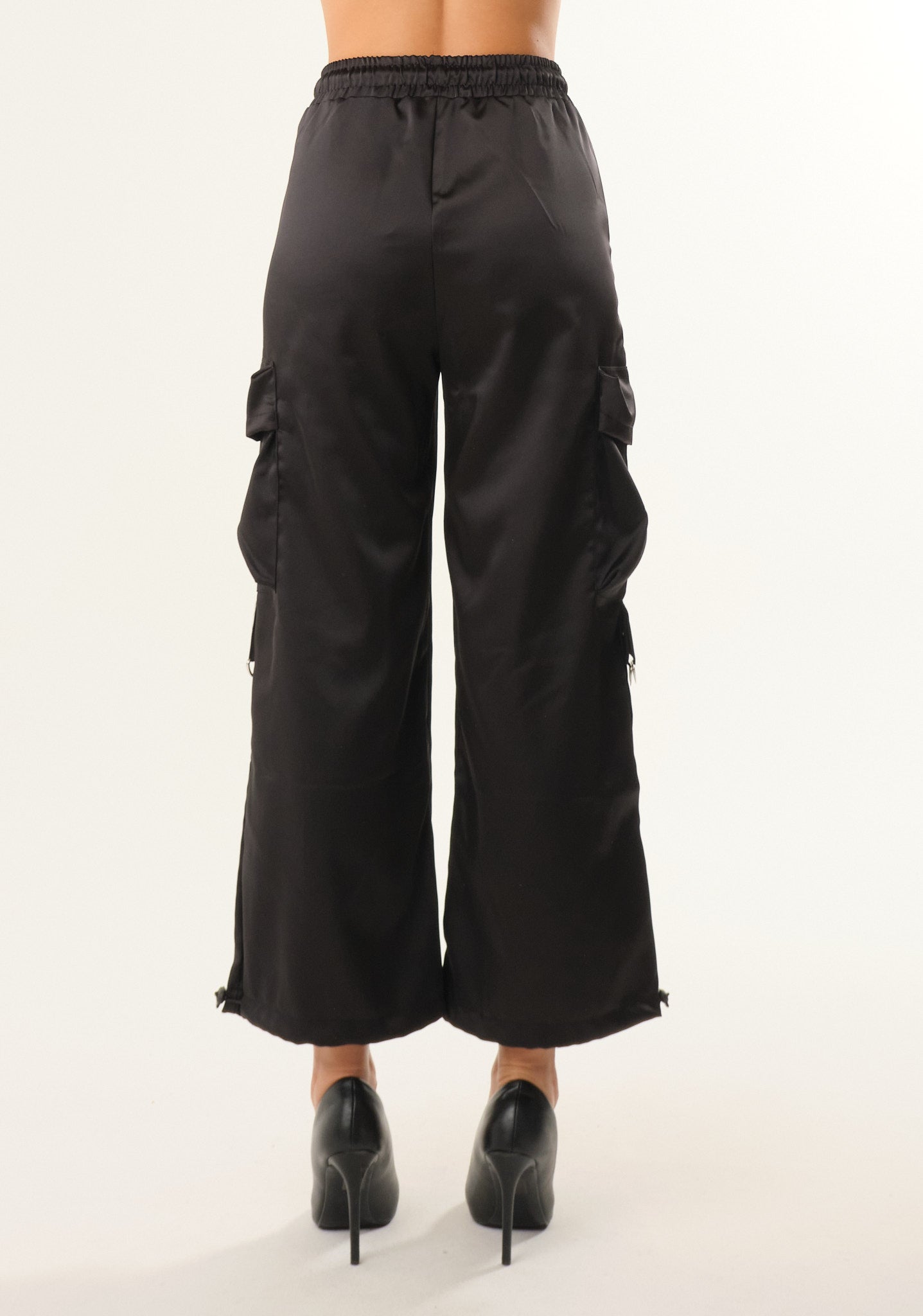 Pantalone in raso