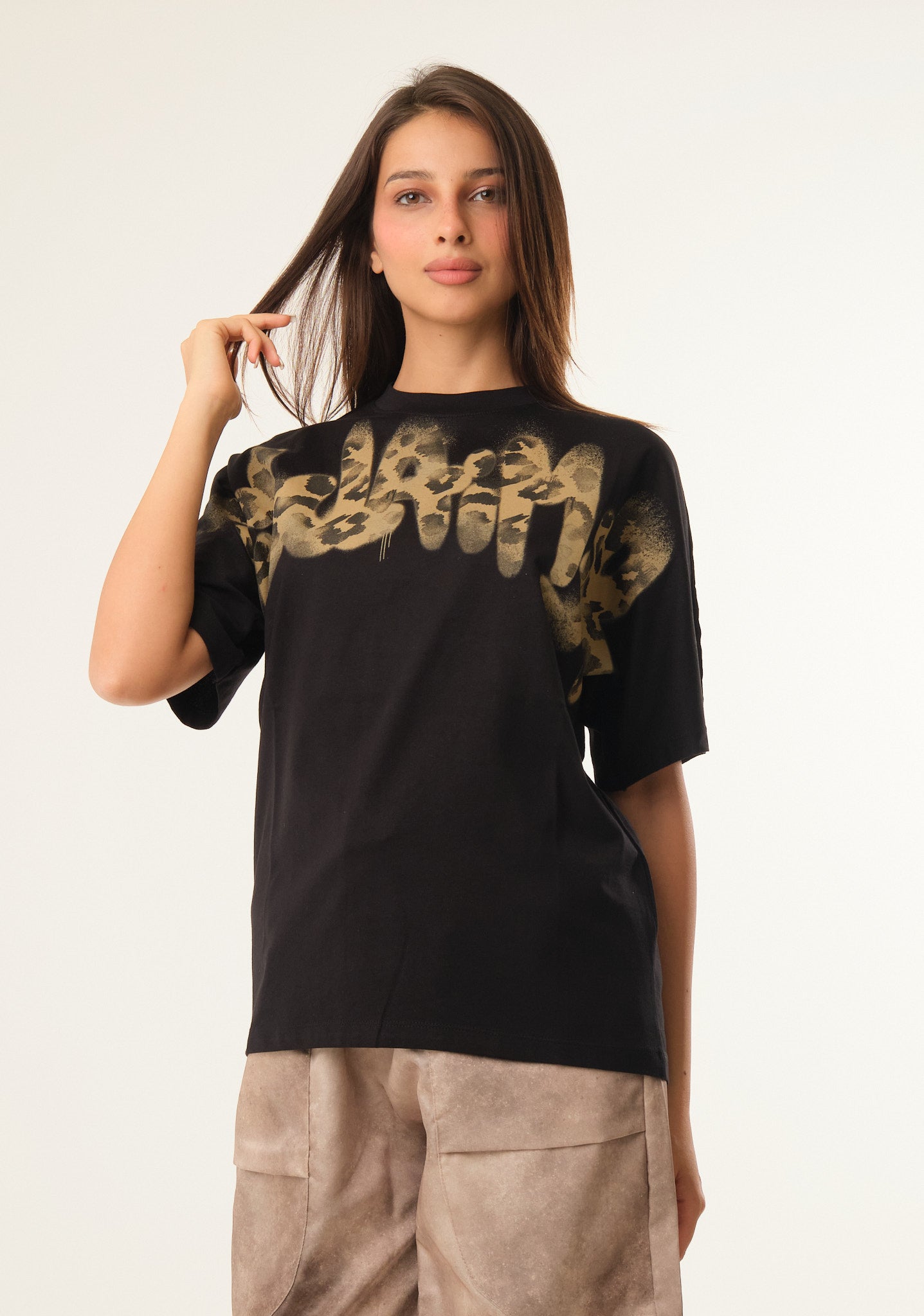 T-shirt con stampa animalier