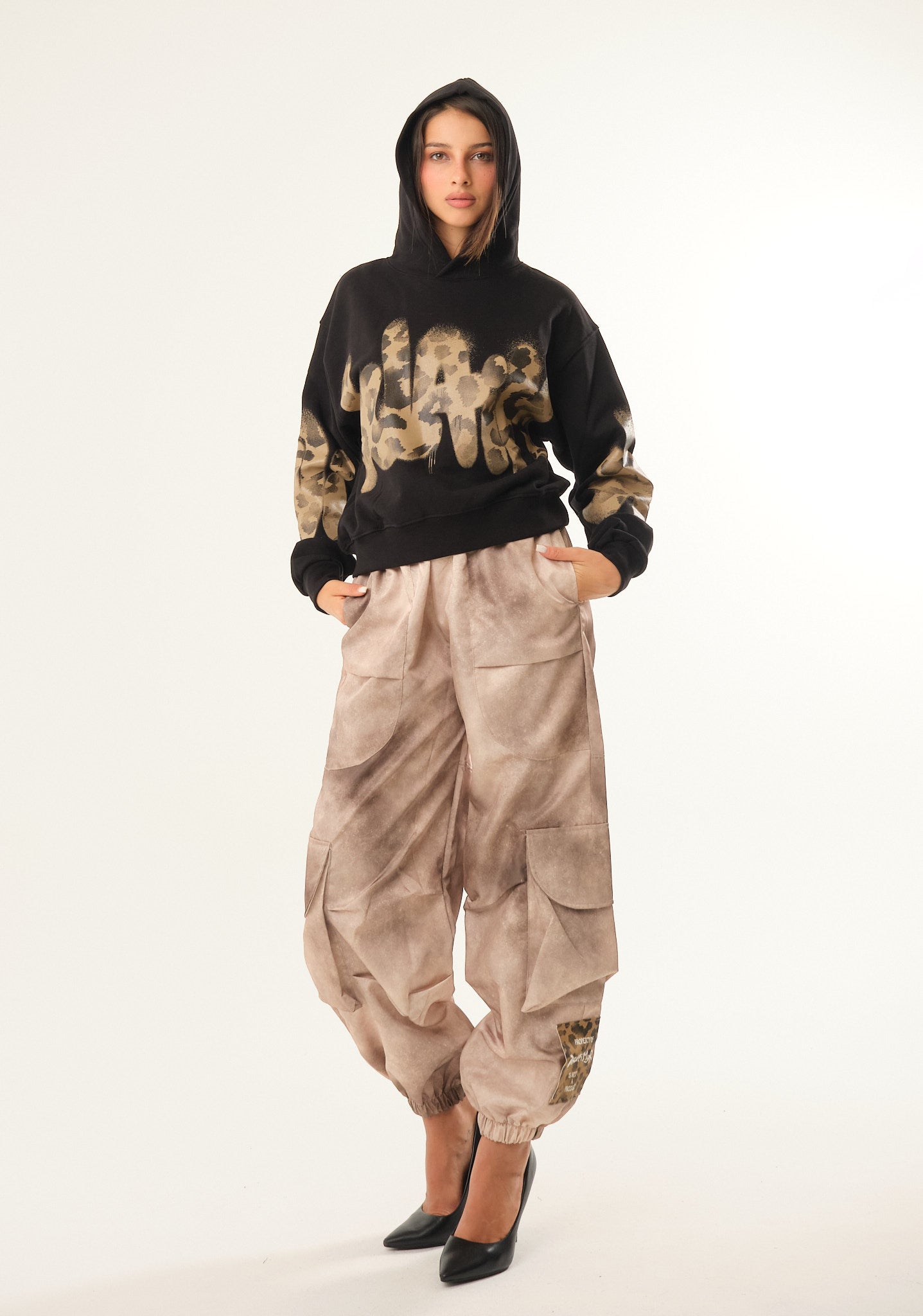 Pantalone baggy in nylon