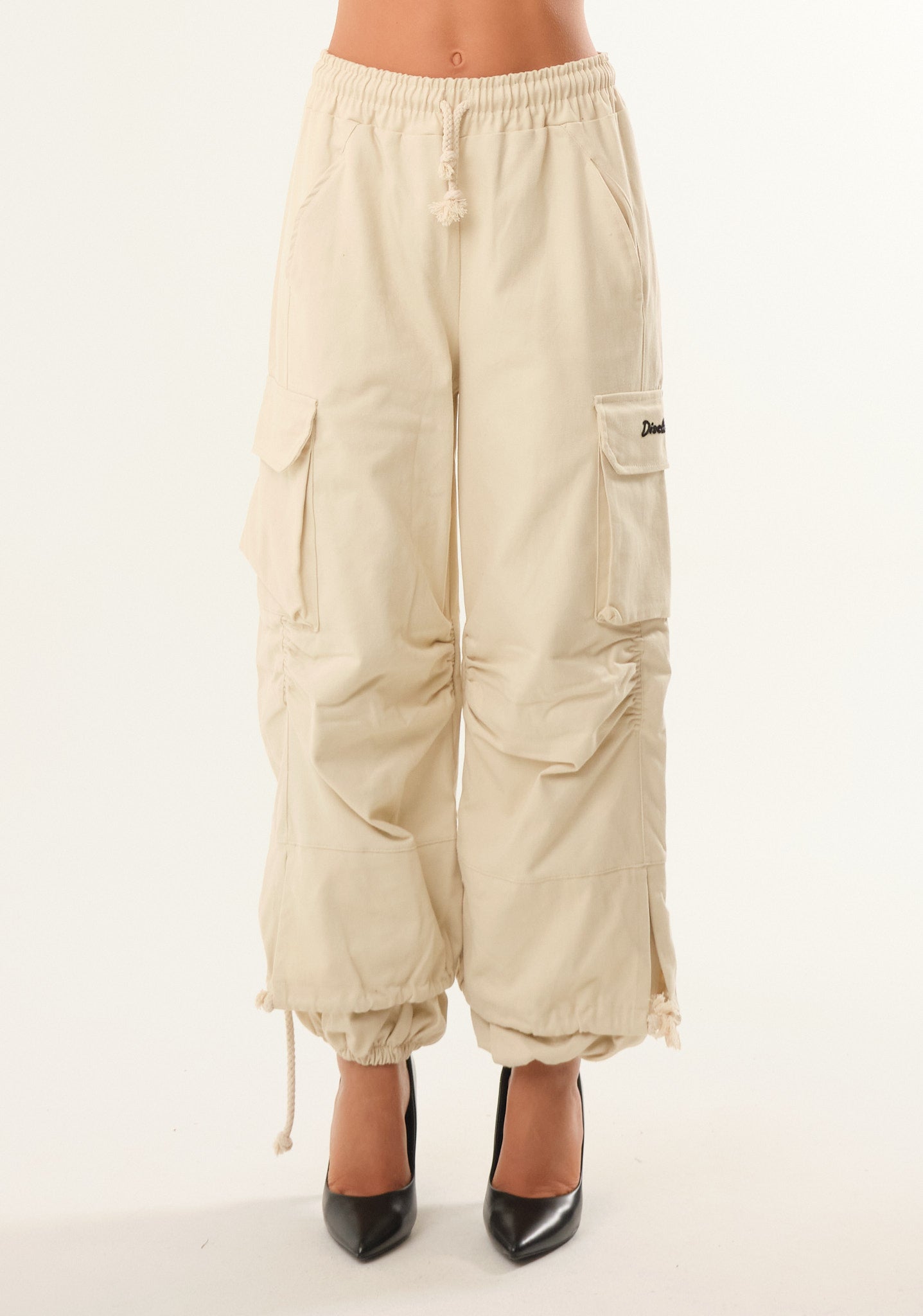 Pantalone cargo in gabardine