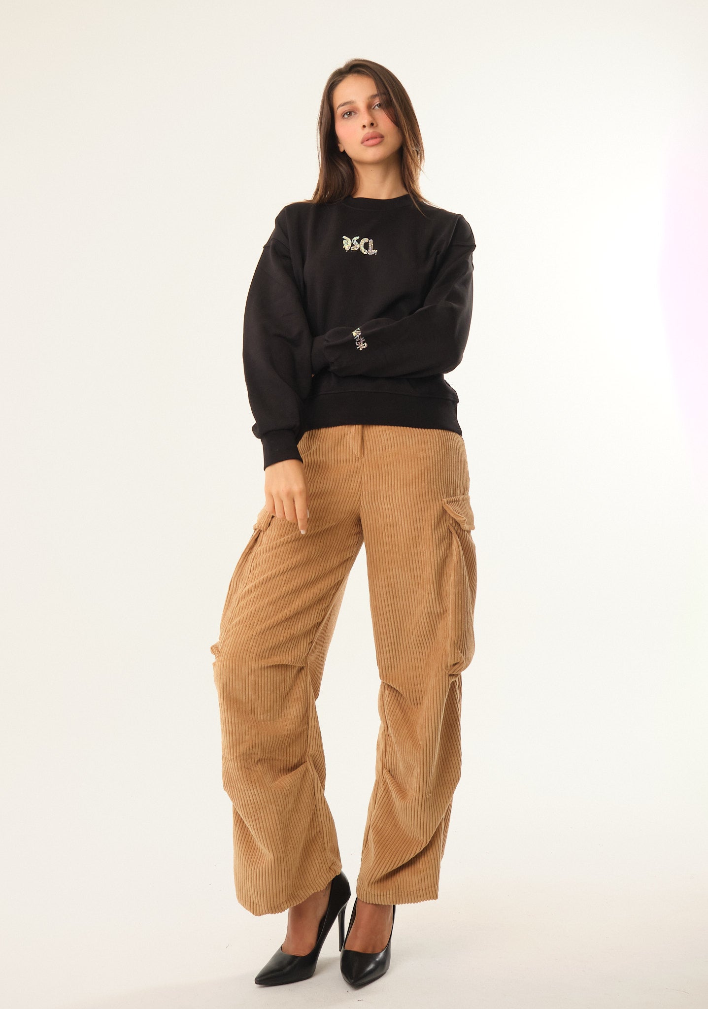 Pantalone arricciato in velluto a costine