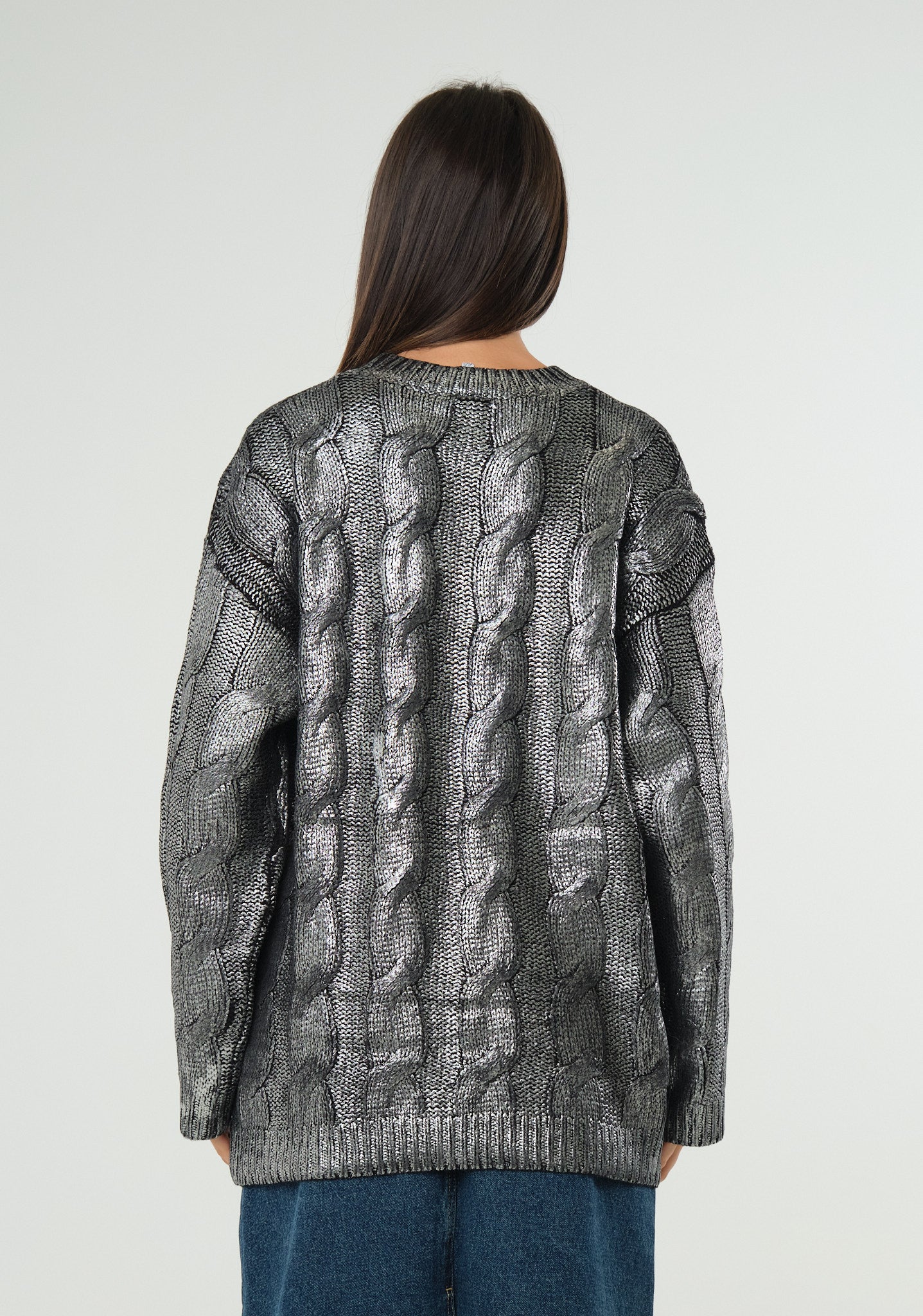 Maglione con spalmatura metal