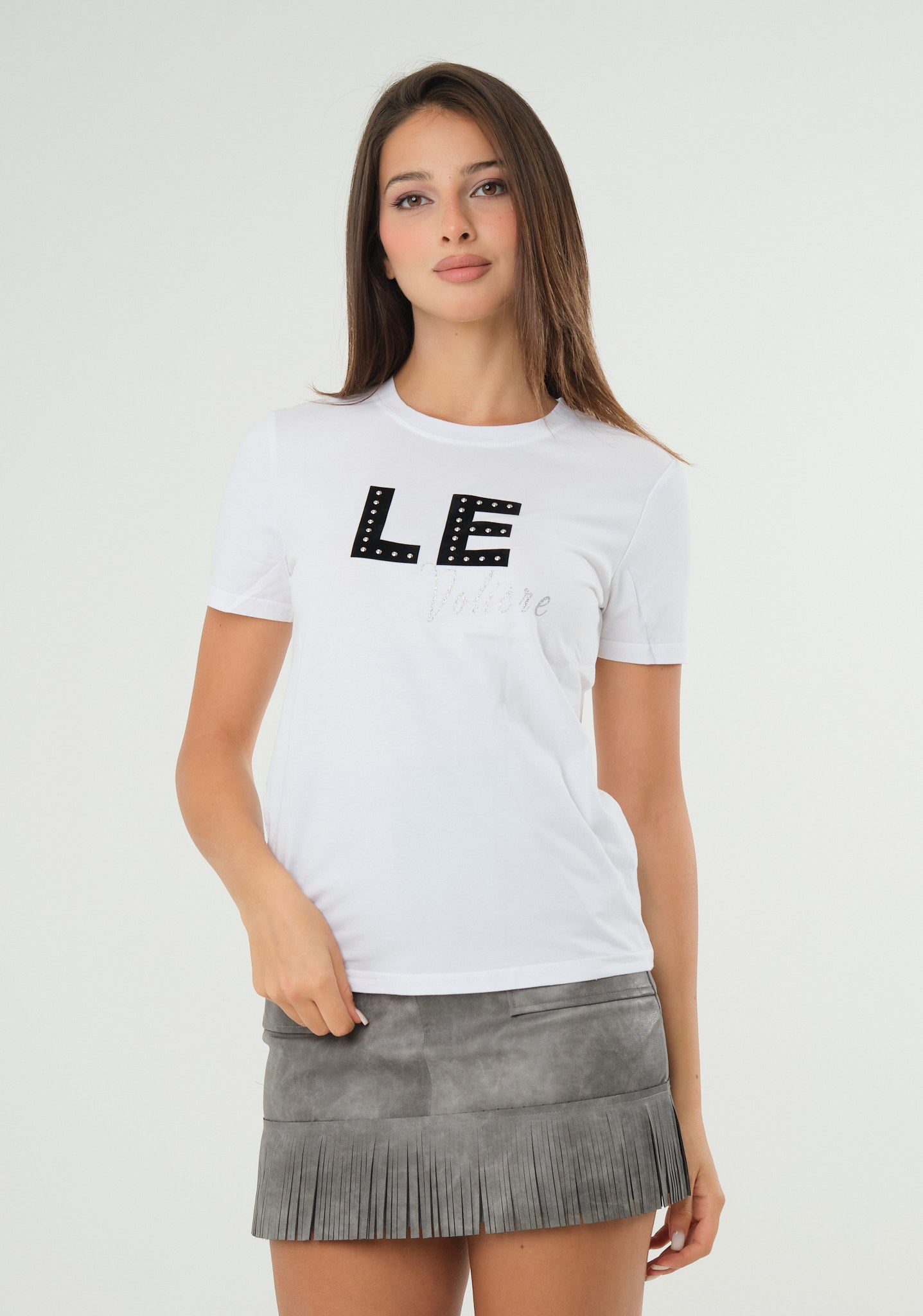 T-shirt con stampa e applicazioni