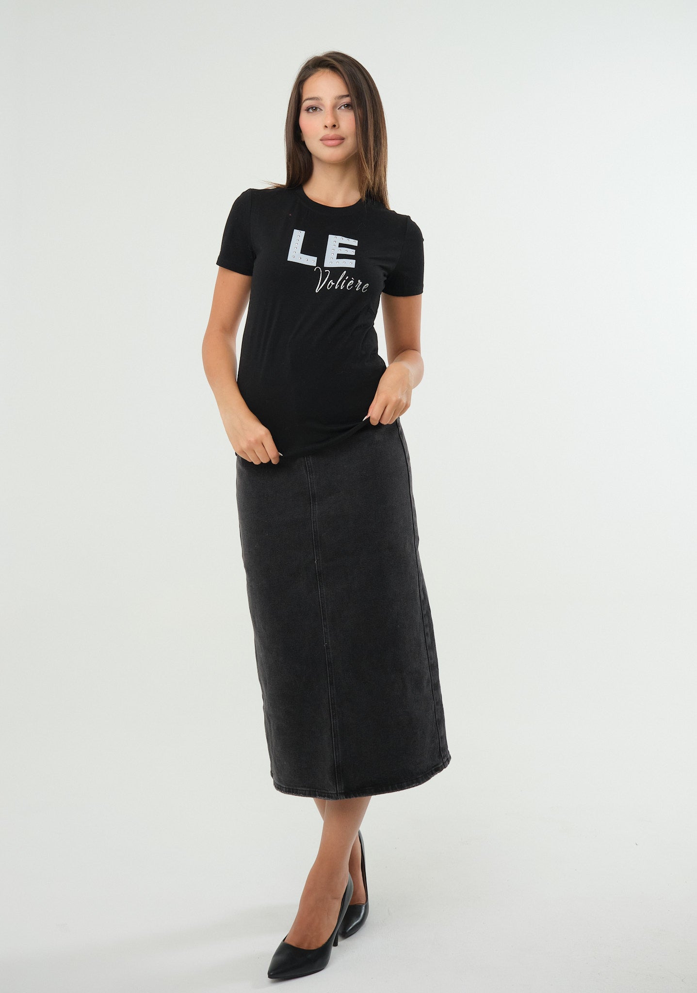 T-shirt con stampa e applicazioni