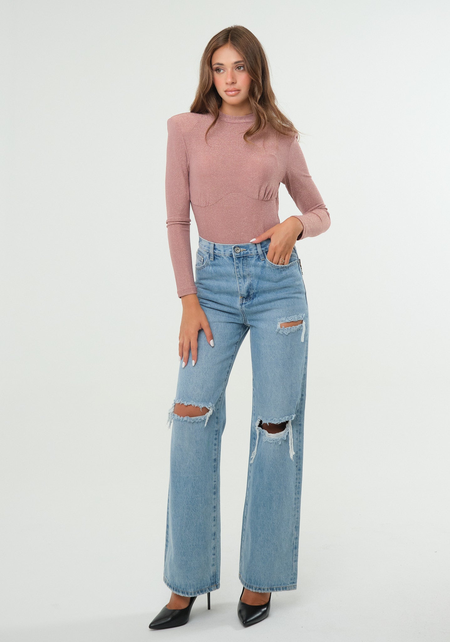 Jeans palazzo con rotture