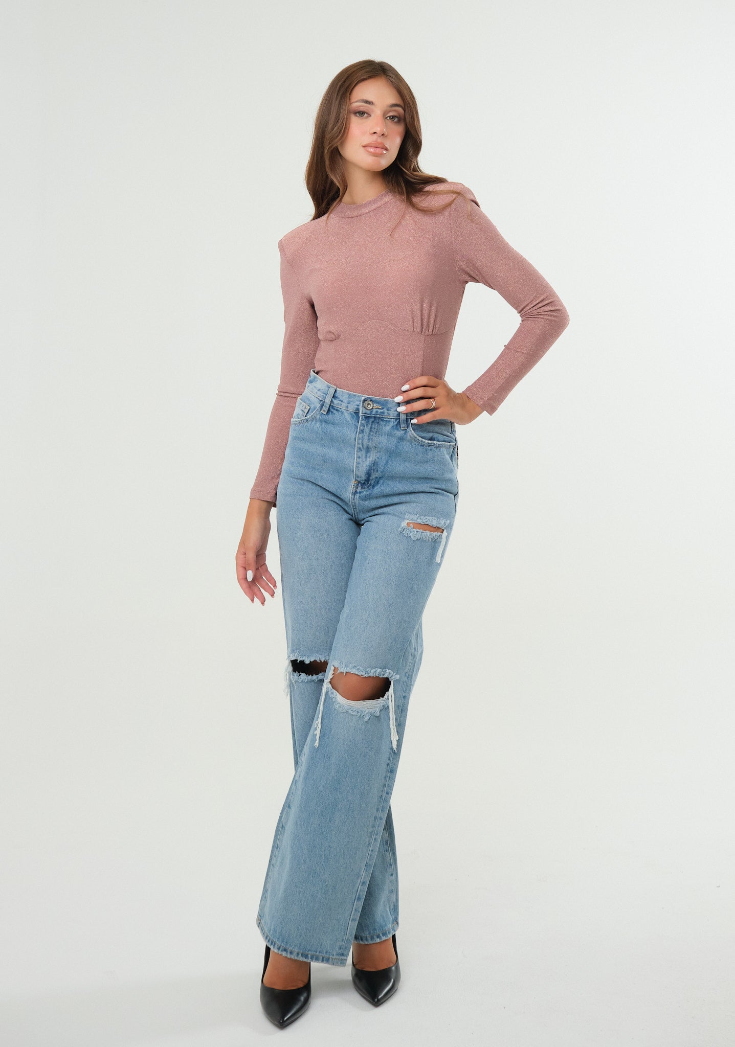 Jeans palazzo con rotture