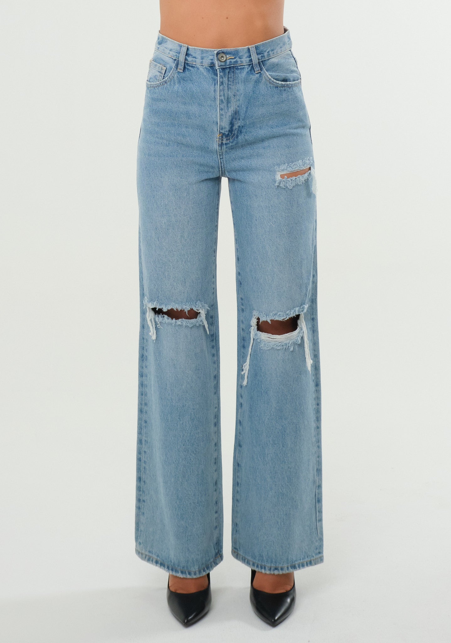 Jeans palazzo con rotture