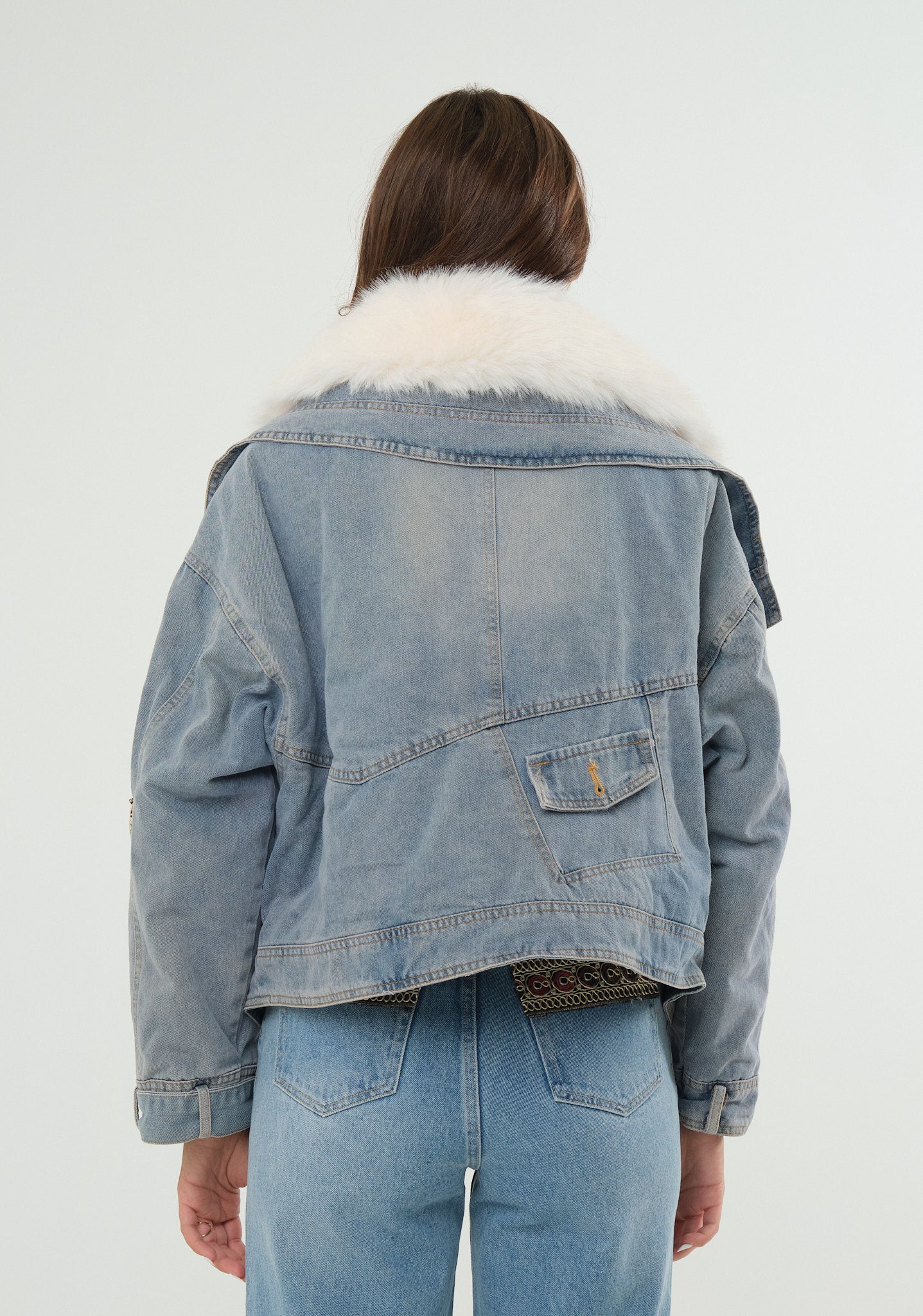 Pelliccia ecofur con denim esterno