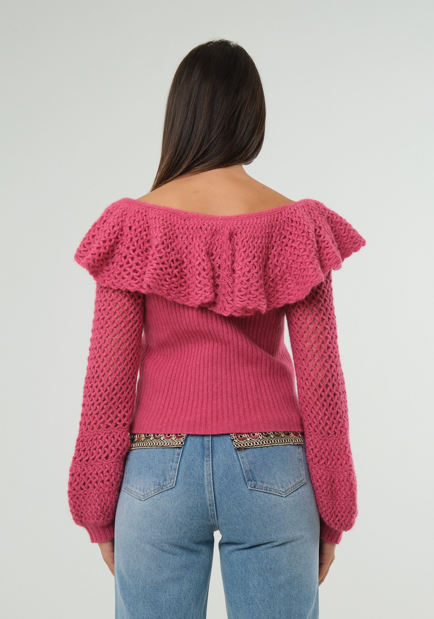 Maglia bouclè con volant