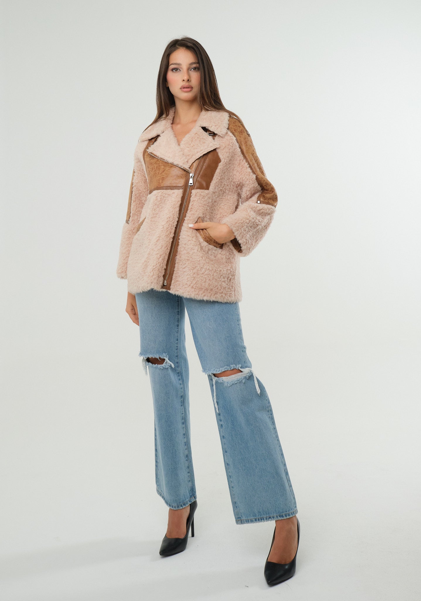 Pelliccia ecofur con inserti in ecopelle
