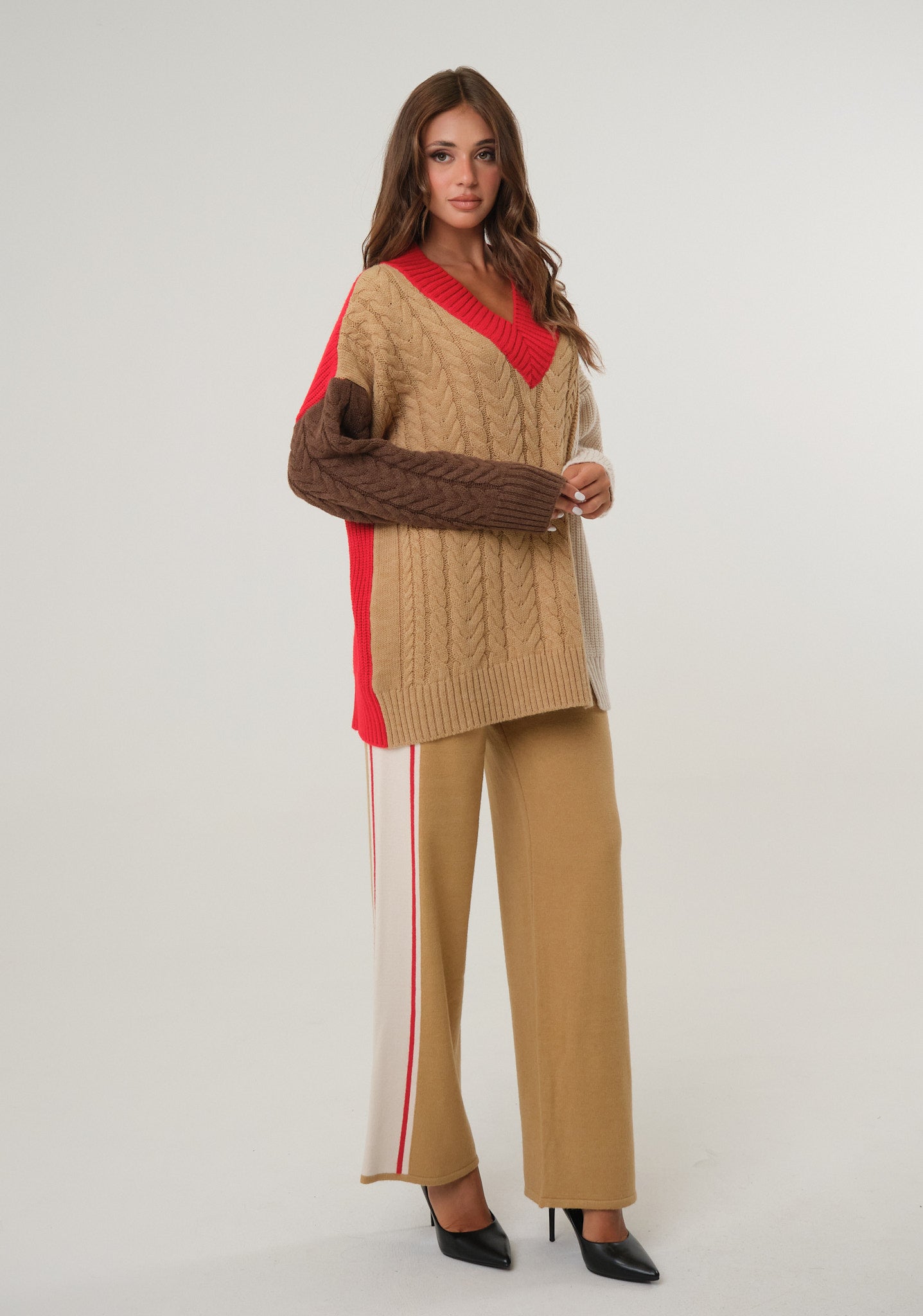 Pantaloni in maglia con banda laterale