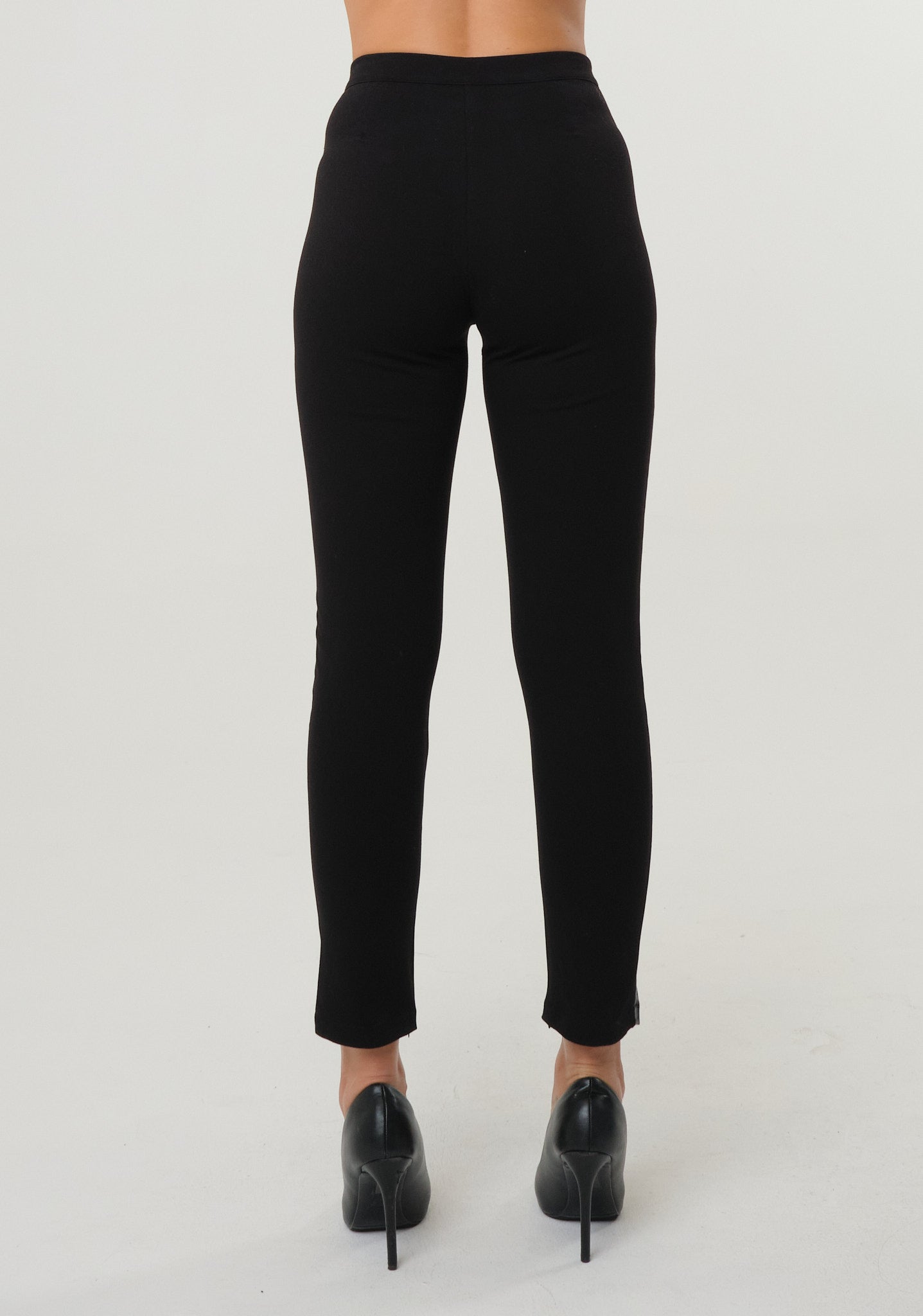 Pantalone effetto seconda pelle
