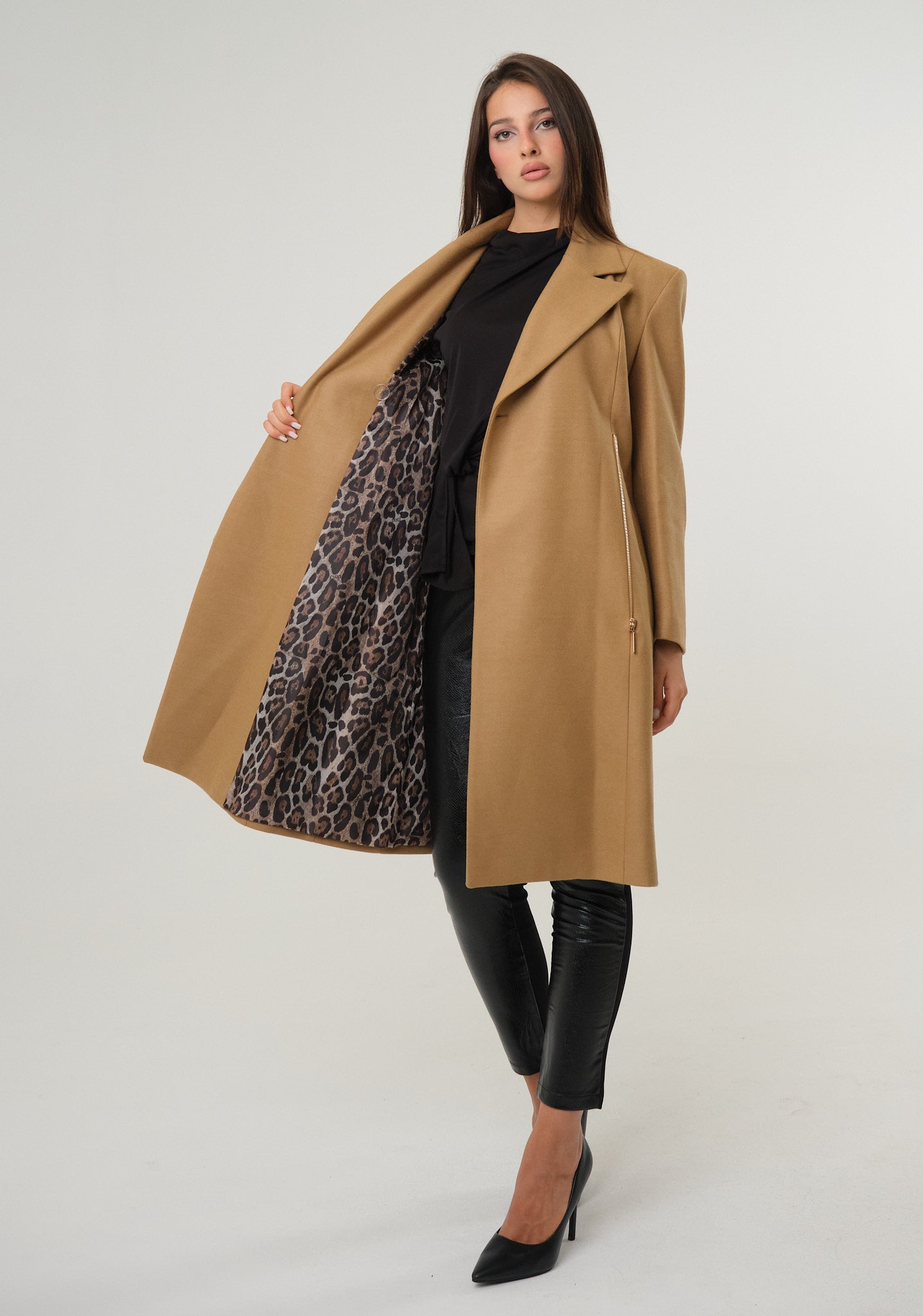 Cappotto in panno con zip