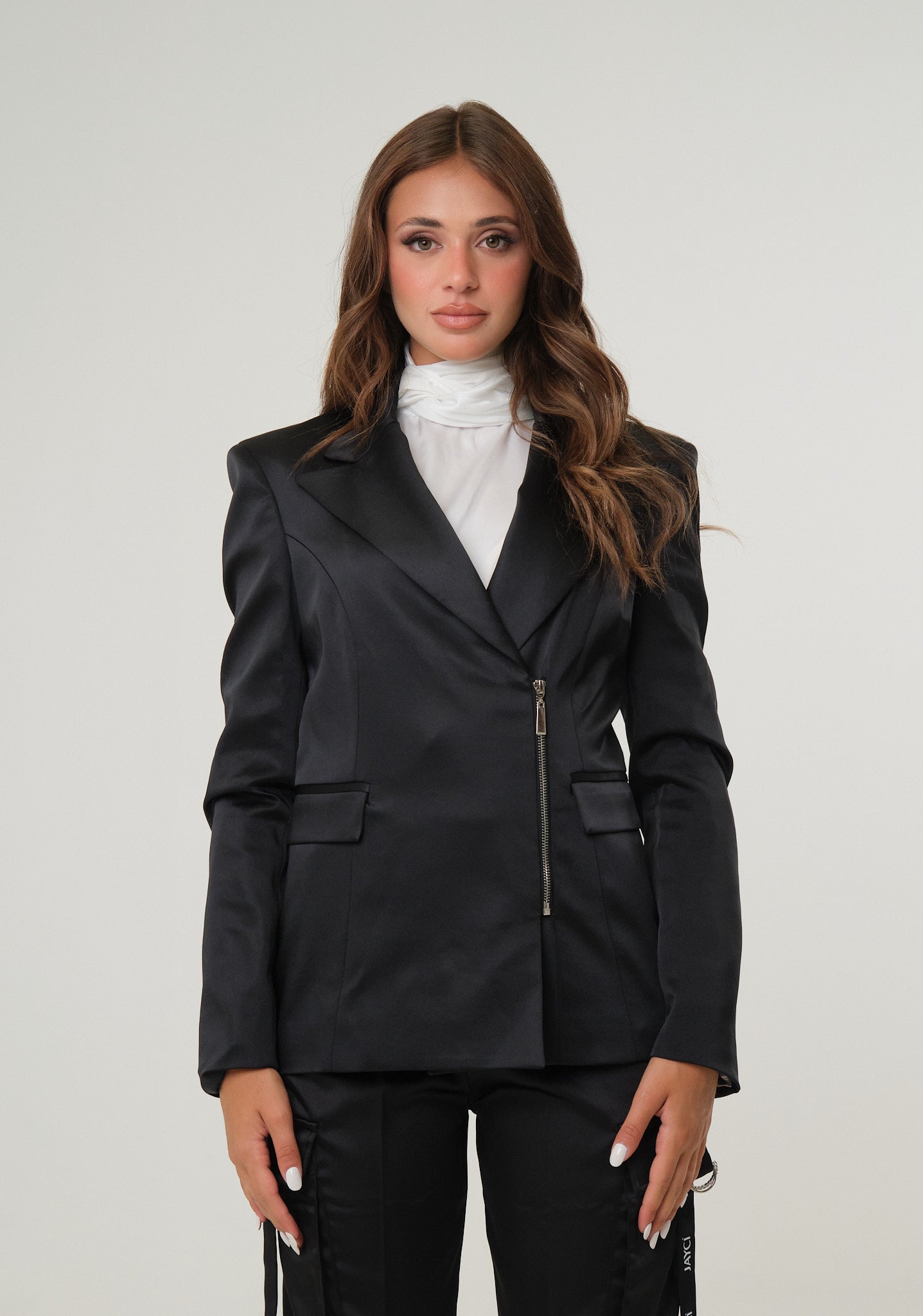Giacca in raso con zip