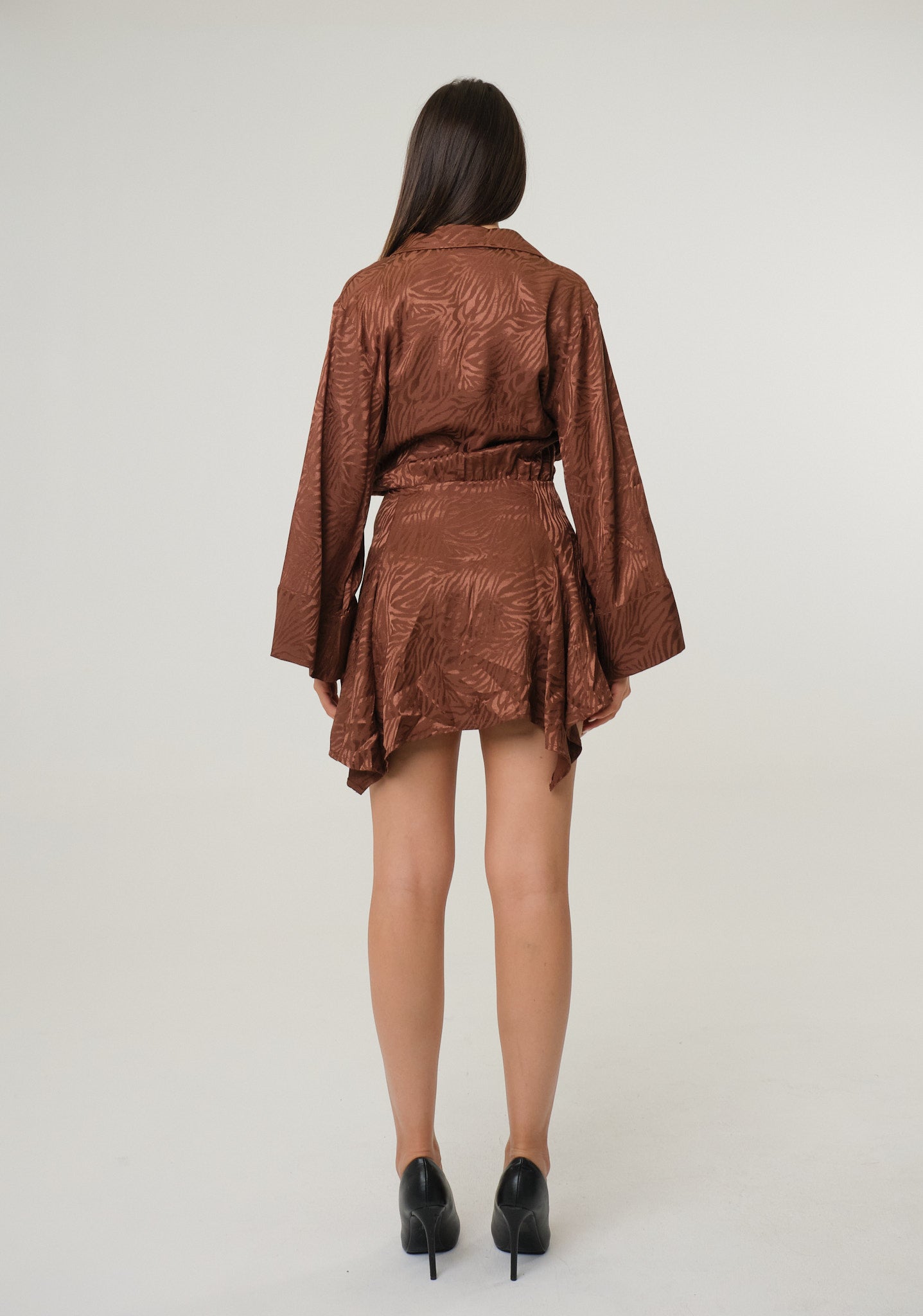 Abito in raso jacquard
