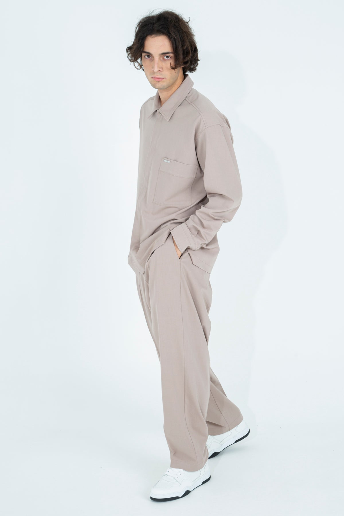 Oversized bi-stretch shirt