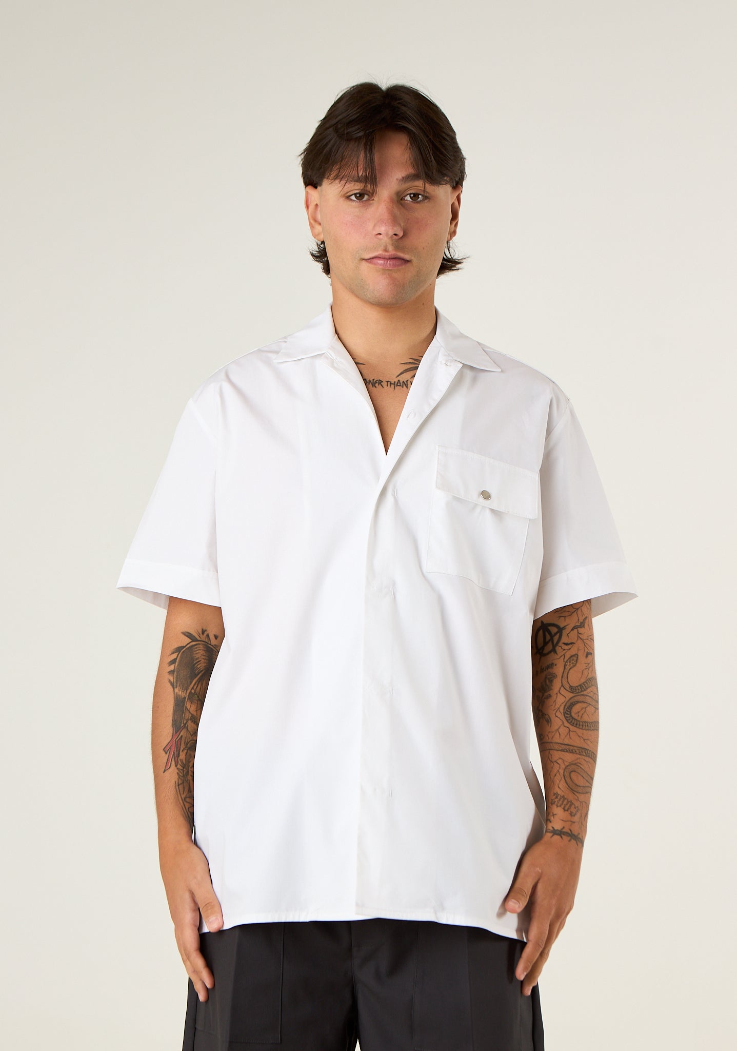 Camicia mezza manica con tasca