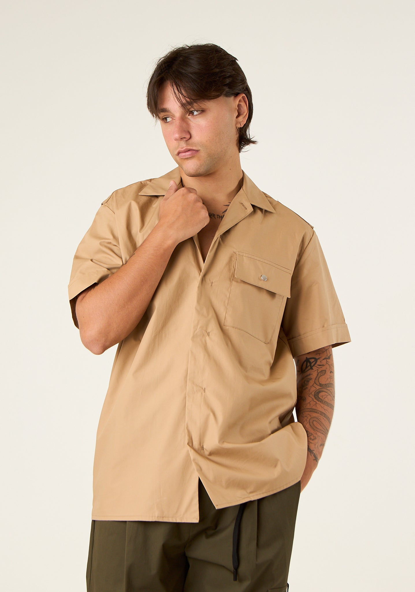 Camicia mezza manica con tasca
