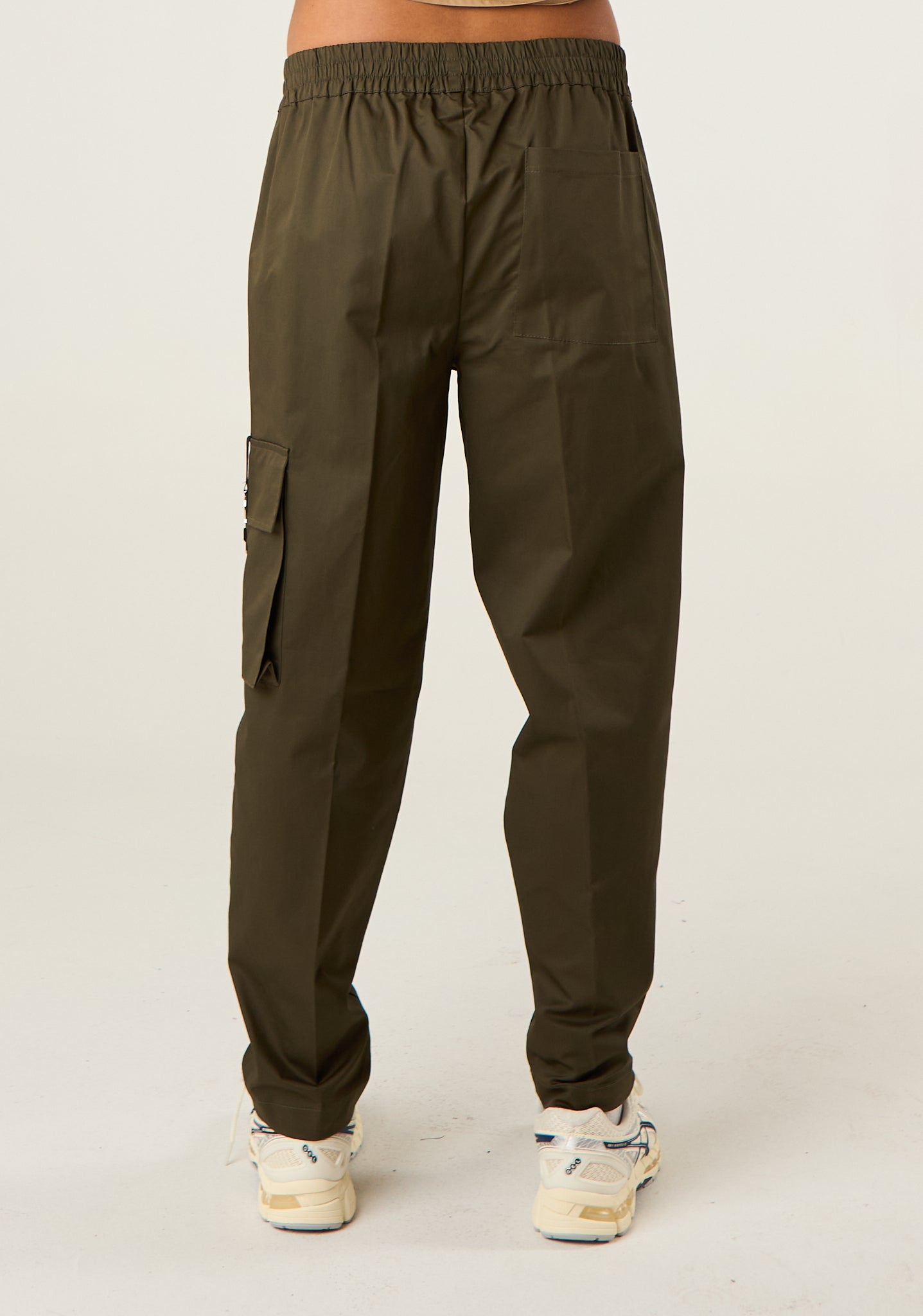 Pantalone cargo con dettaglio
