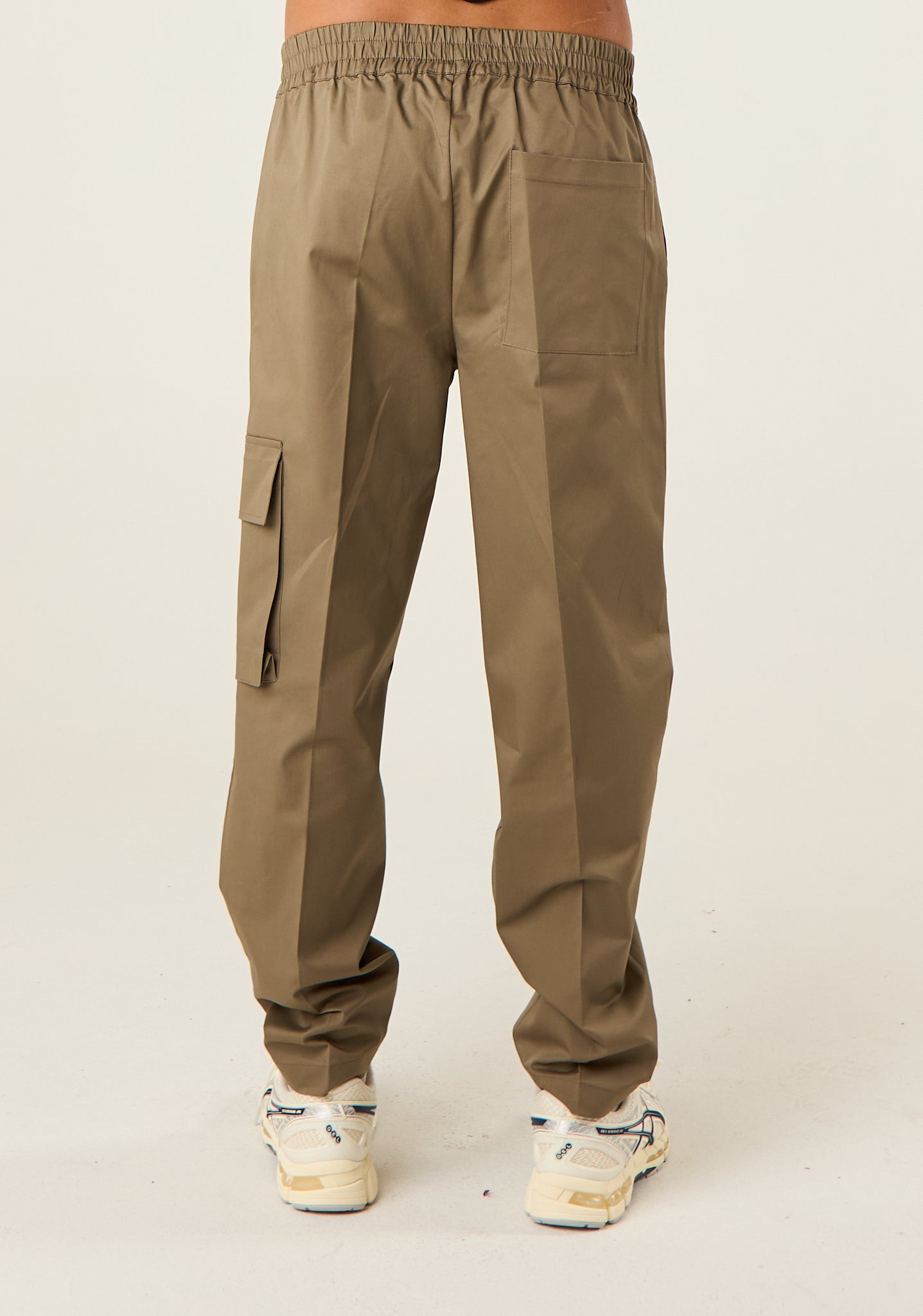 Pantalone cargo con dettaglio