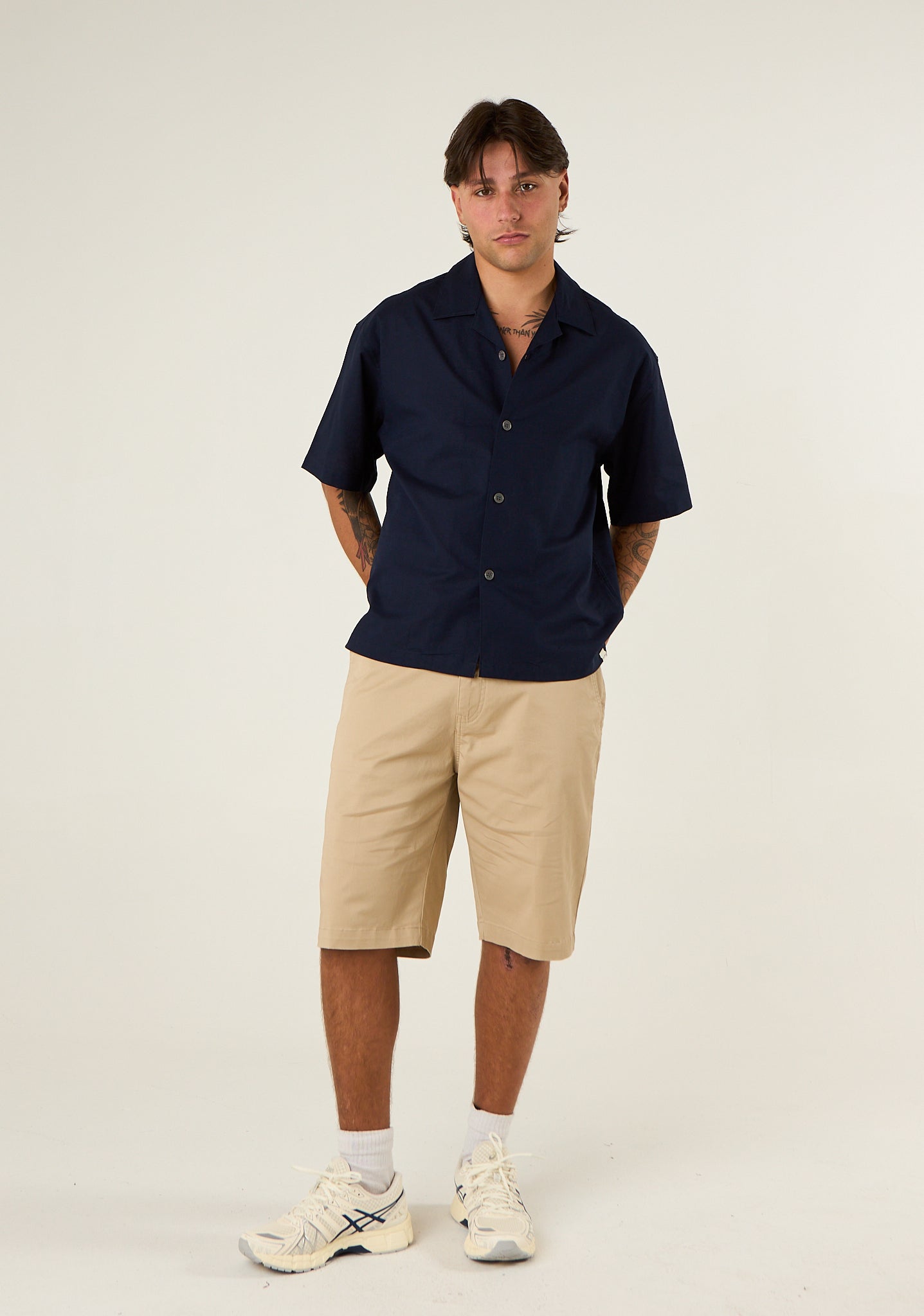 Camicia over a mezza manica