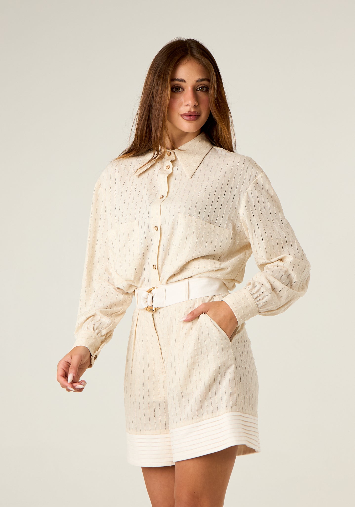 Camicia comoda in tessuto lavorato