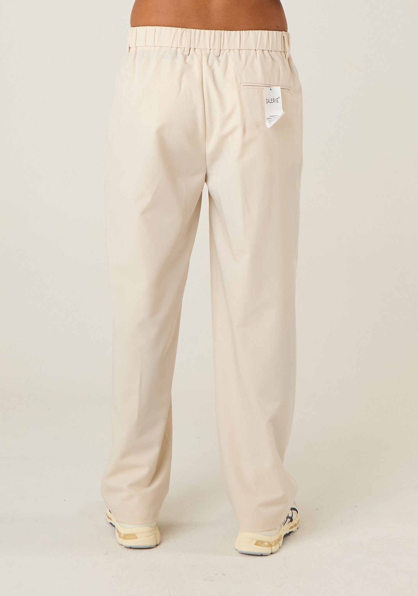 Pantalone a gamba morbida