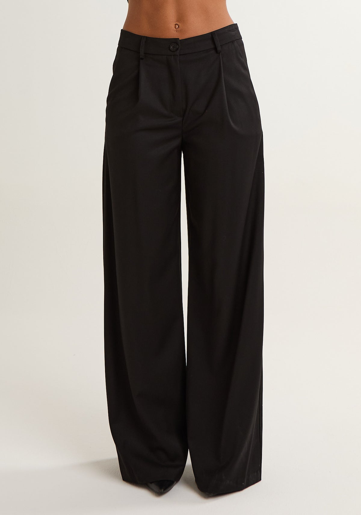 Pantalone tinta unita con pences