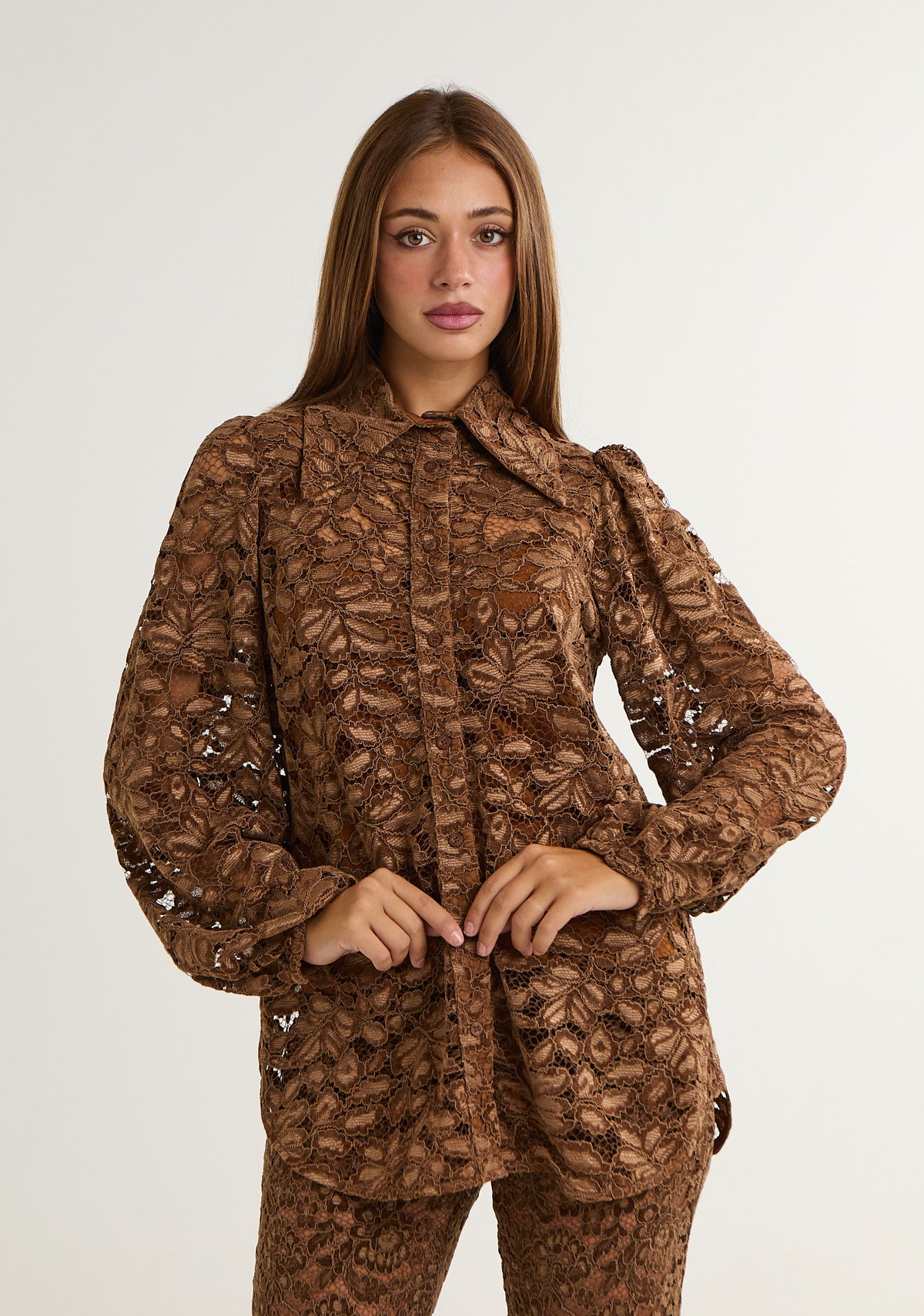 Camicia in pizzo di velluto