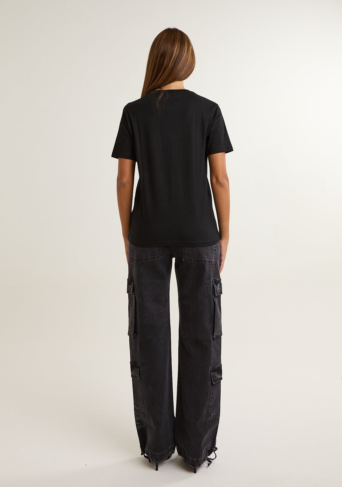 T-shirt con applicazioni mimetiche