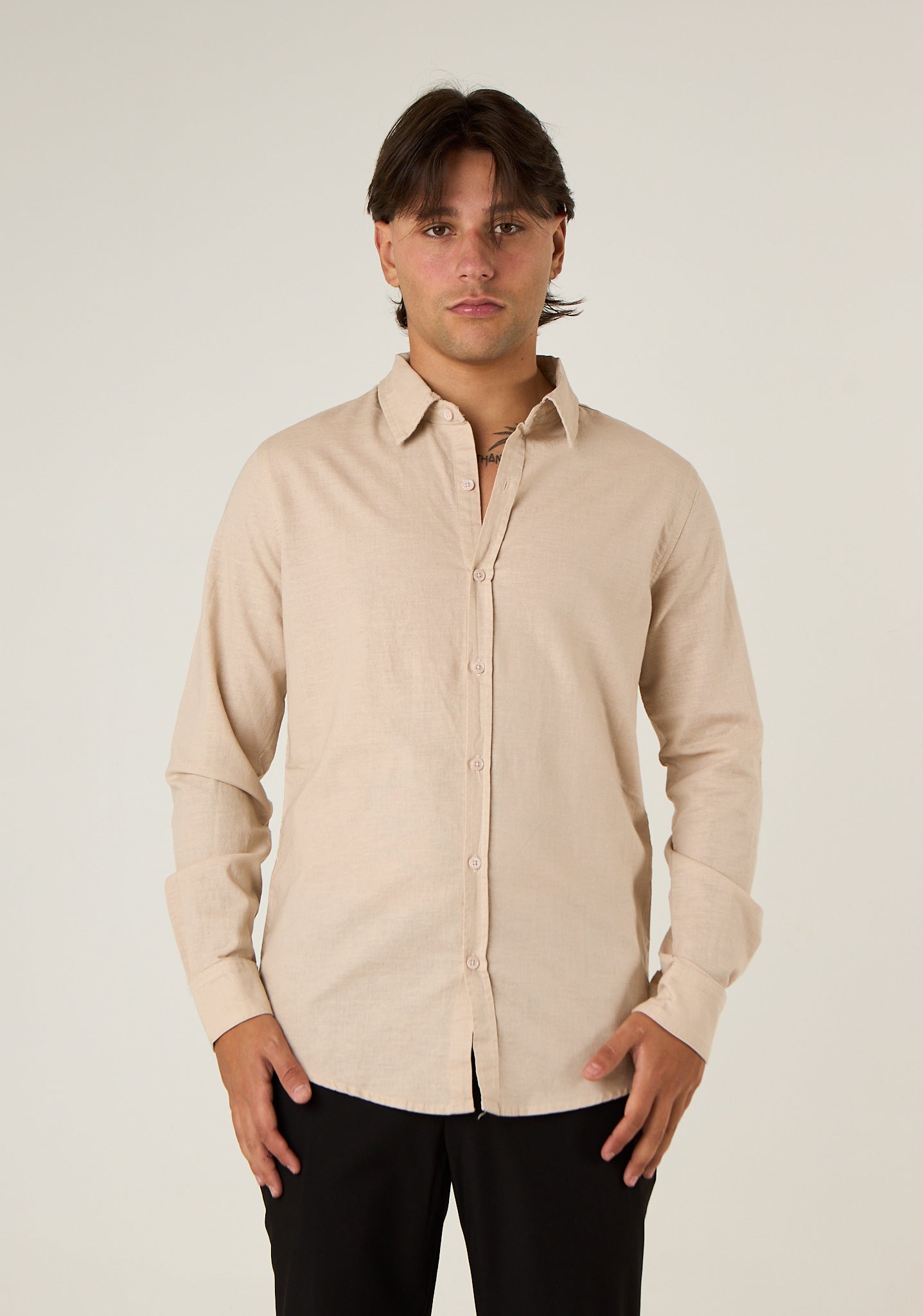 Camicia slim in cotone leggero