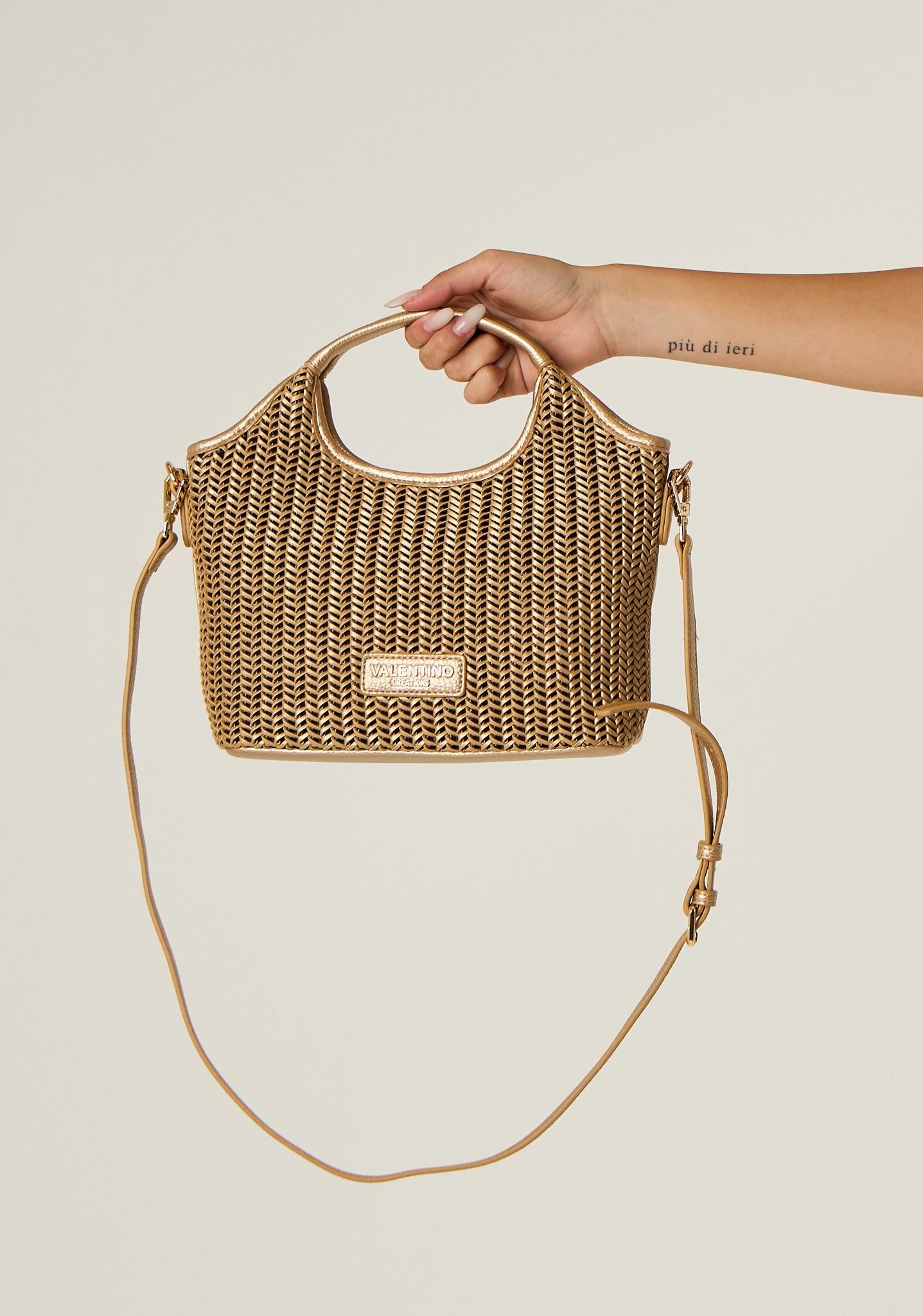 Borsa a mano intrecciata